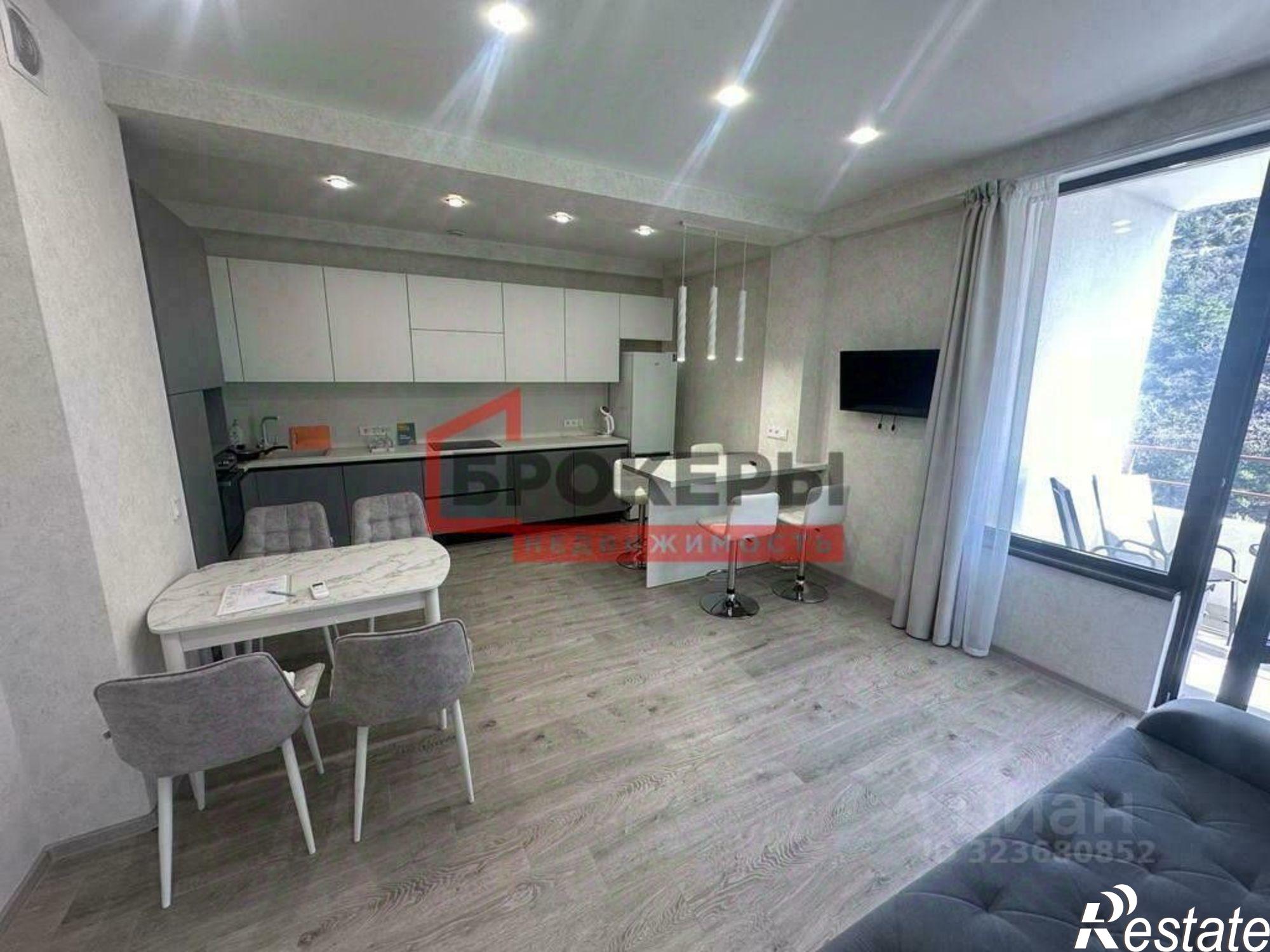 Купить квартиру за 18 500 000 рублей на Балаклавский район