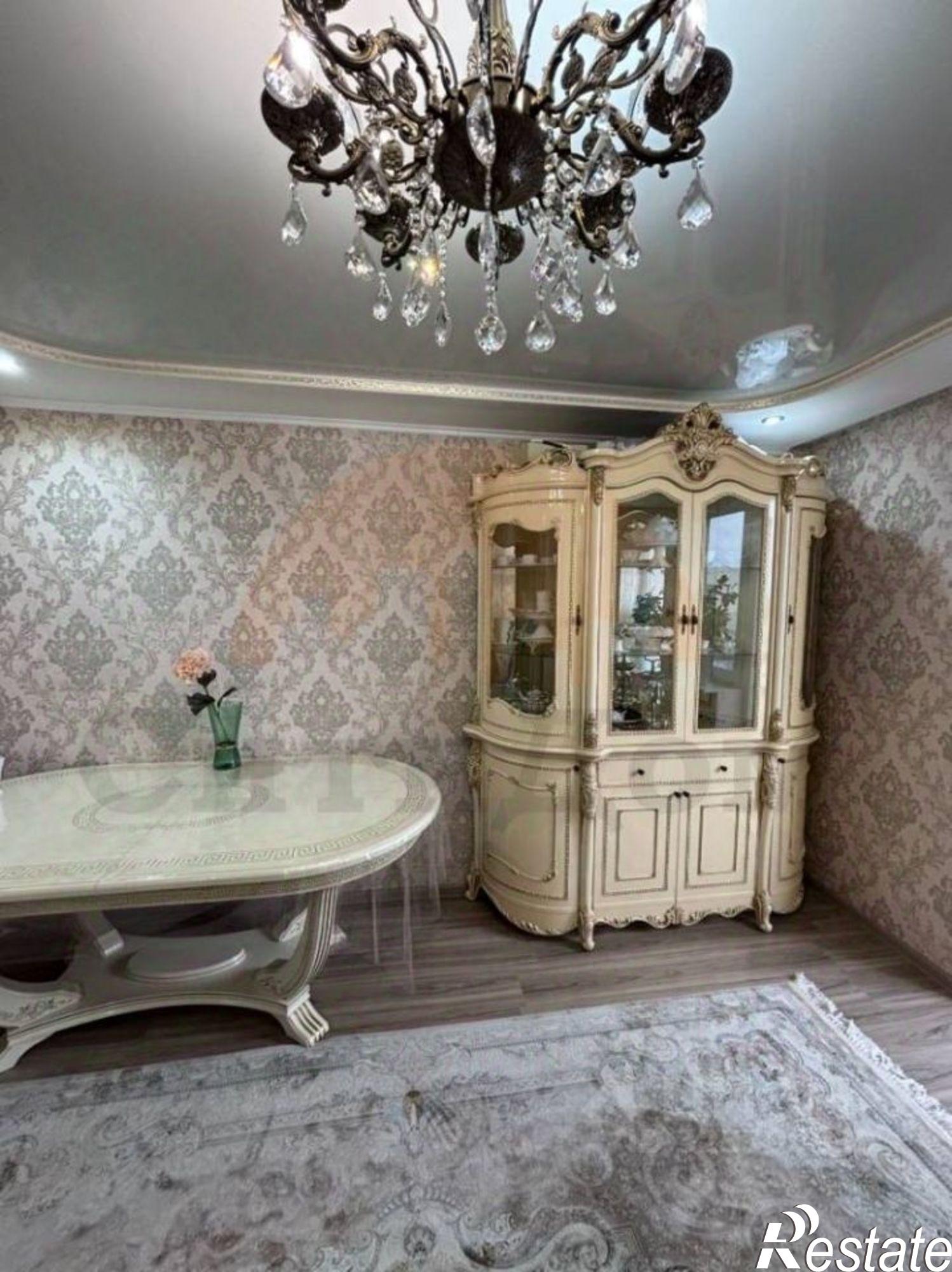 Купить квартиру за 7 200 000 рублей на Сакский район, Саки