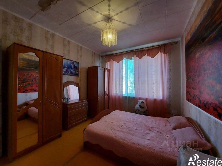 3-комн квартира ул Переверзева, 8,  д. 8