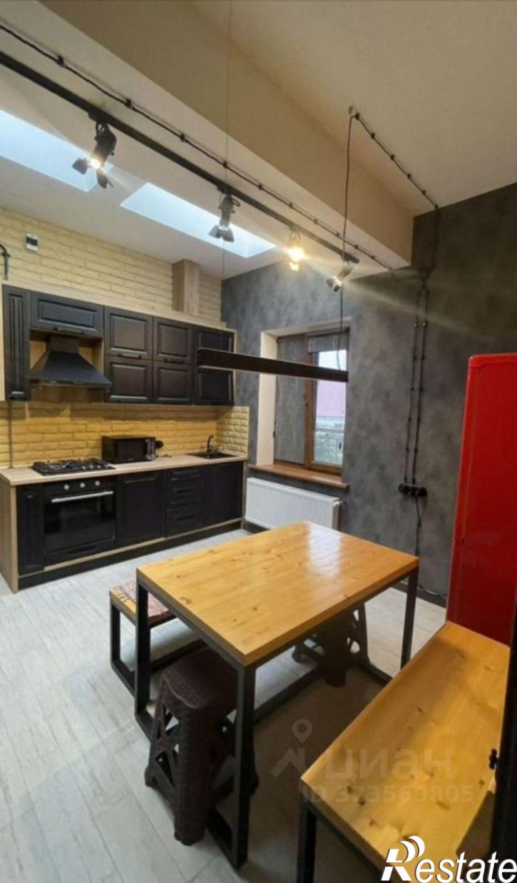 2-комн квартира Камышовое шоссе, 1,  д. 1