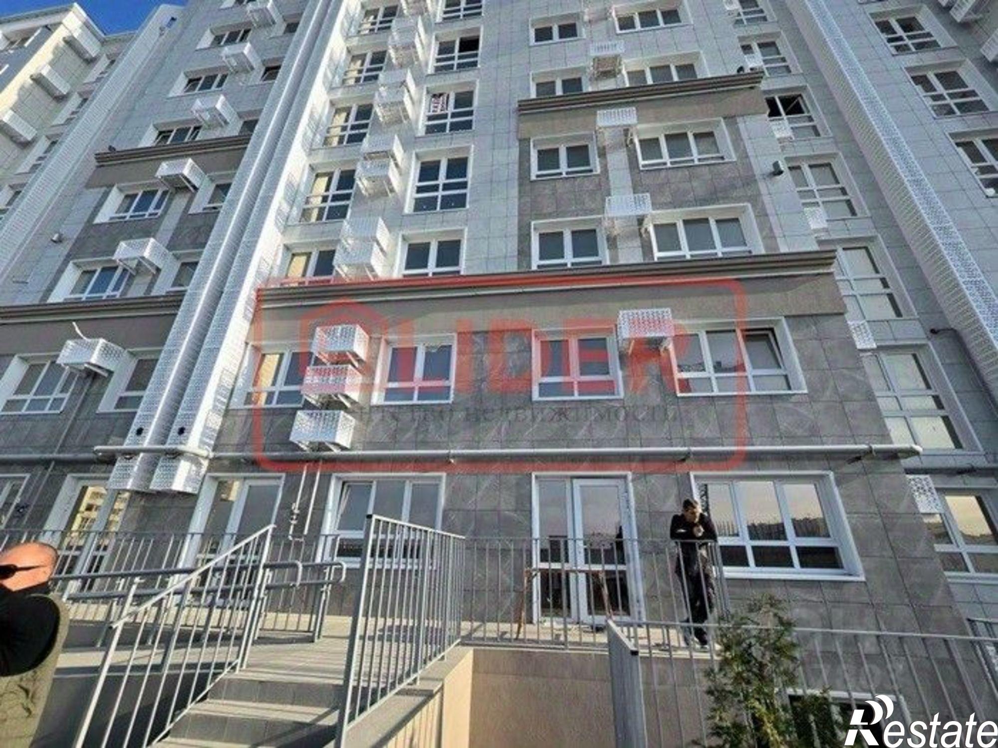 Сдать торговое помещение за 100 004 рублей на проспект Октябрьской Революции