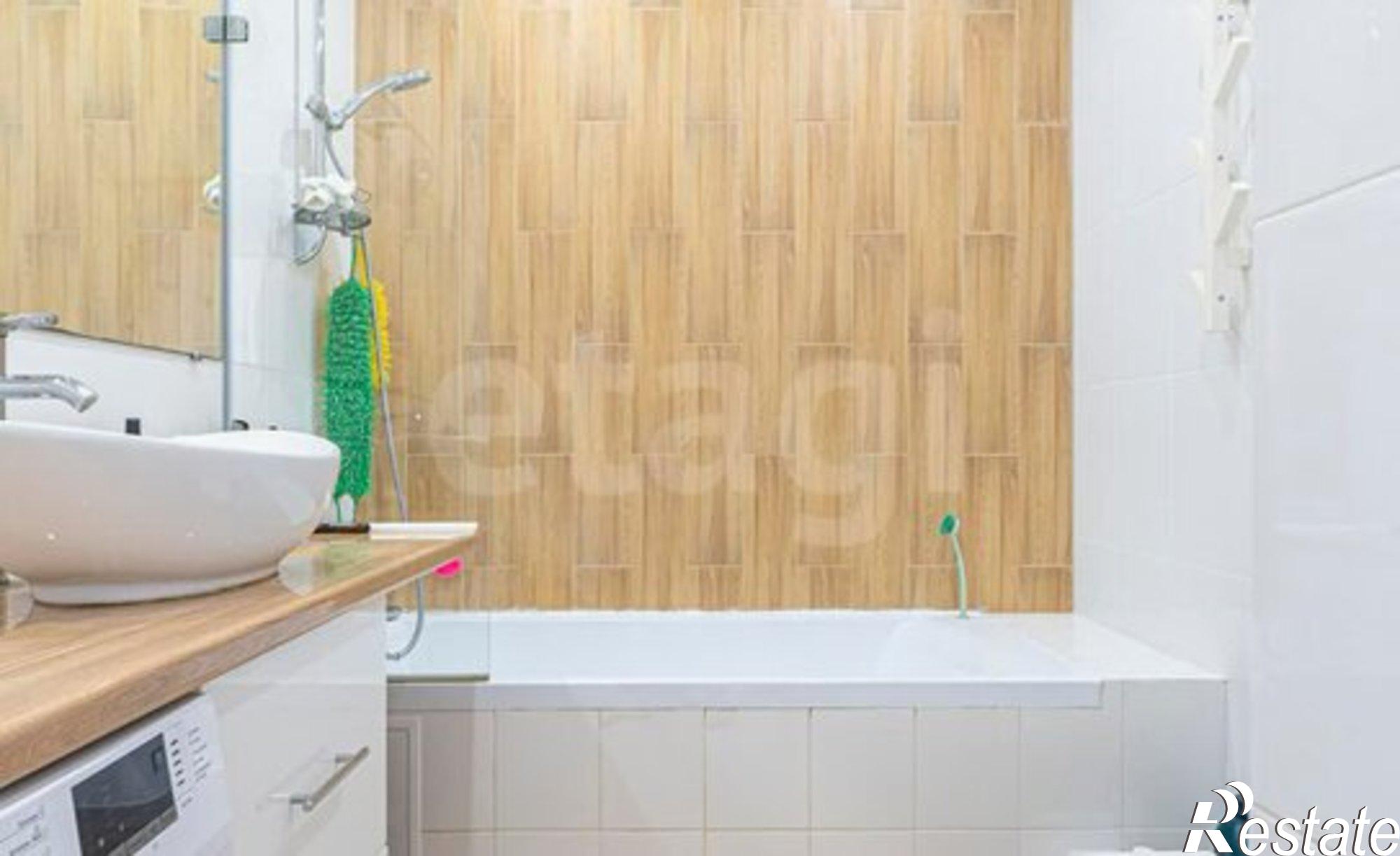 Купить квартиру за 9 400 000 рублей на Античный проспект, 8Б