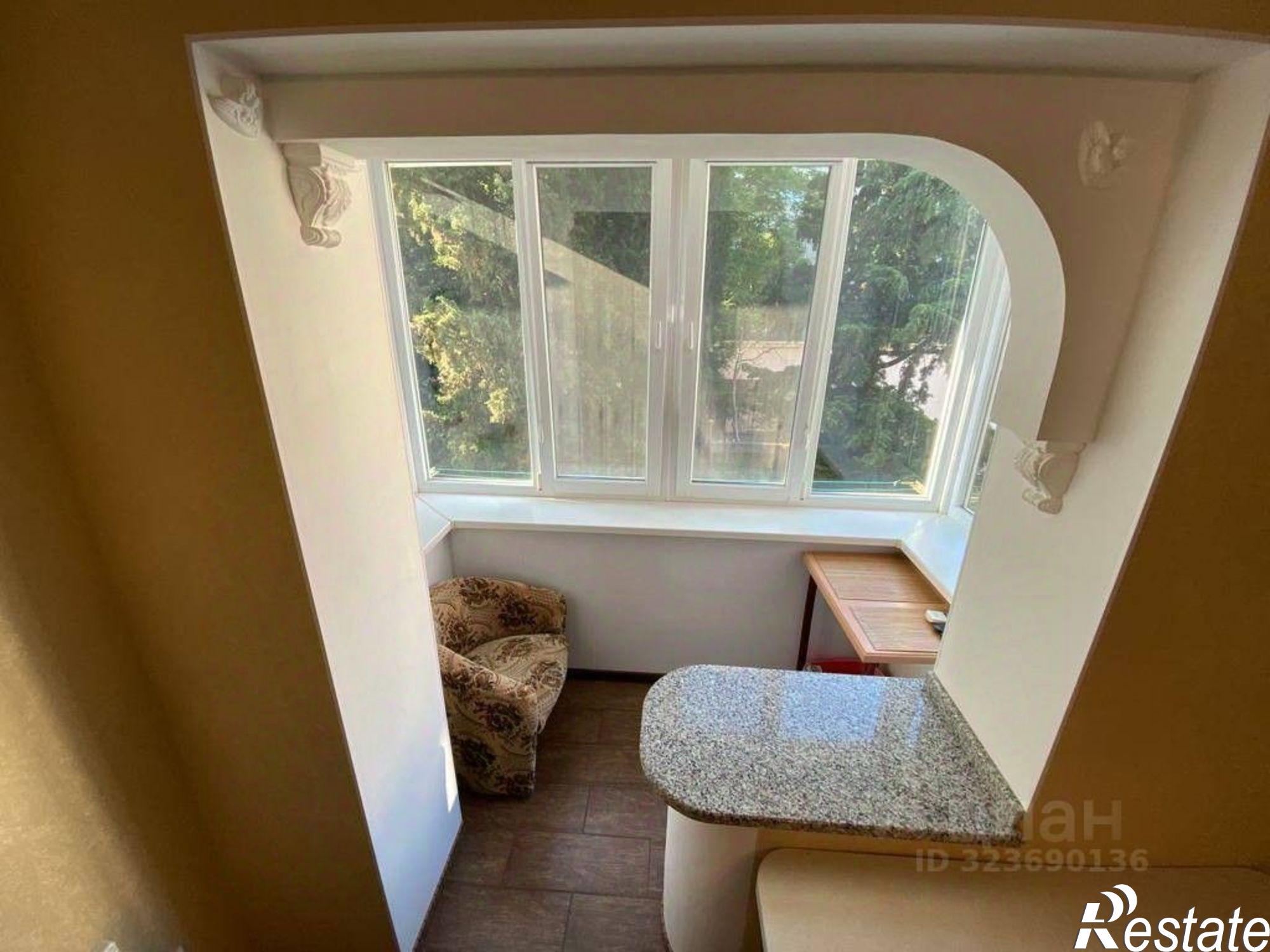 Сдать квартиру за 40 000 рублей на Алупкинское шоссе, 34