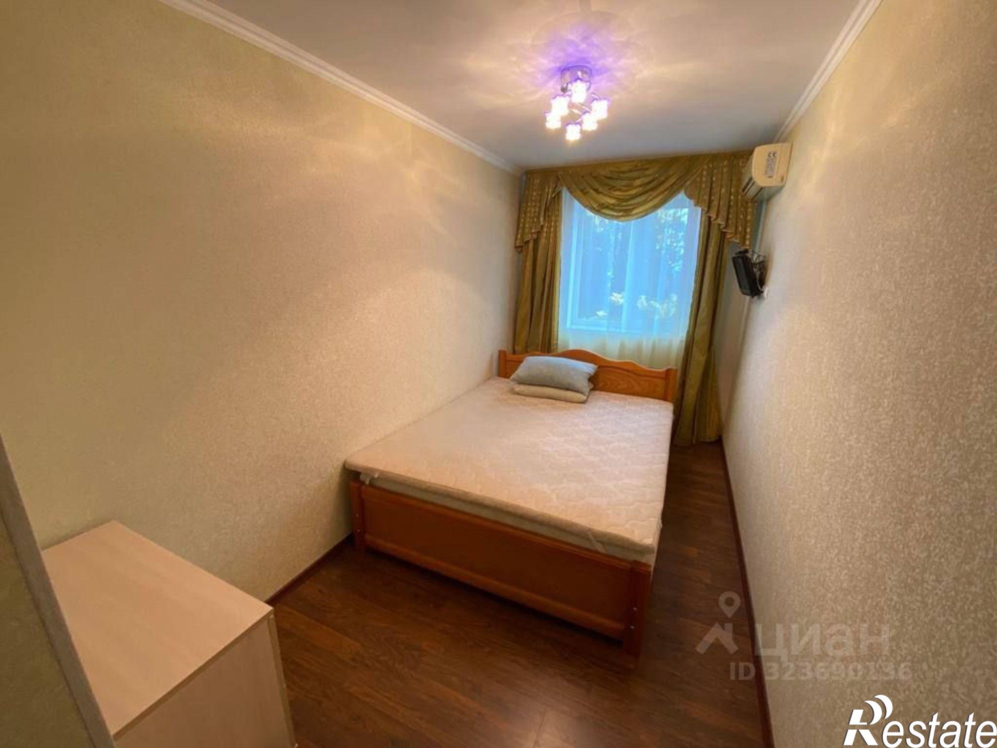 Сдать квартиру за 40 000 рублей на Алупкинское шоссе, 34