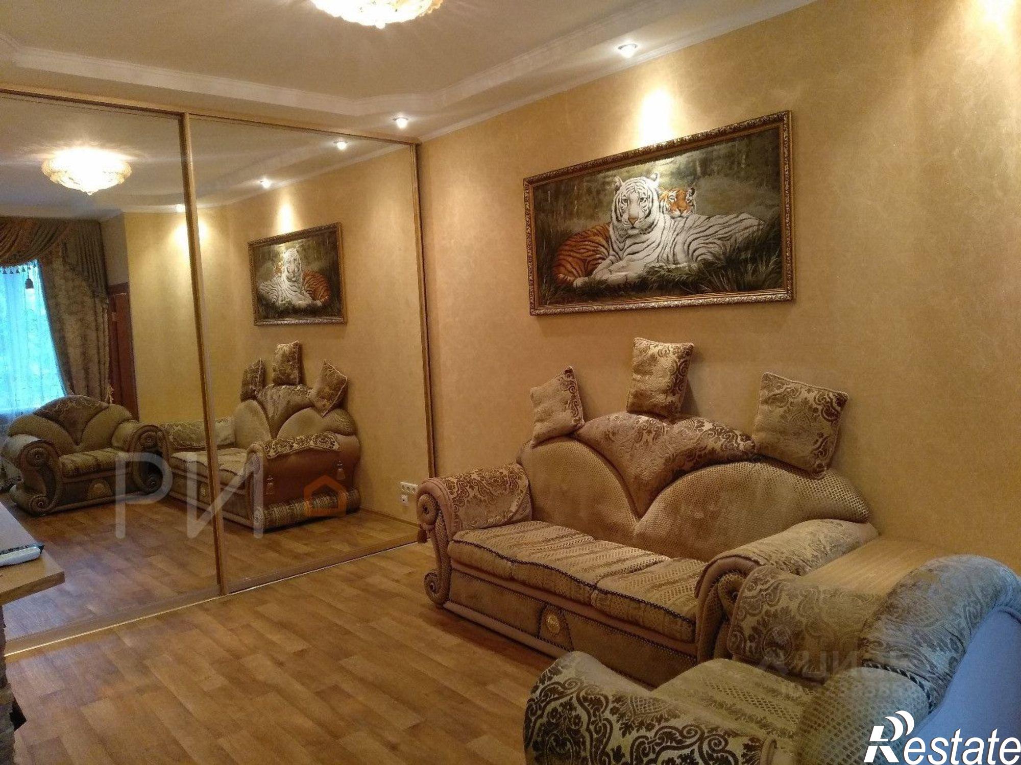 Сдать квартиру за 47 000 рублей на улица Павла Дыбенко, 12