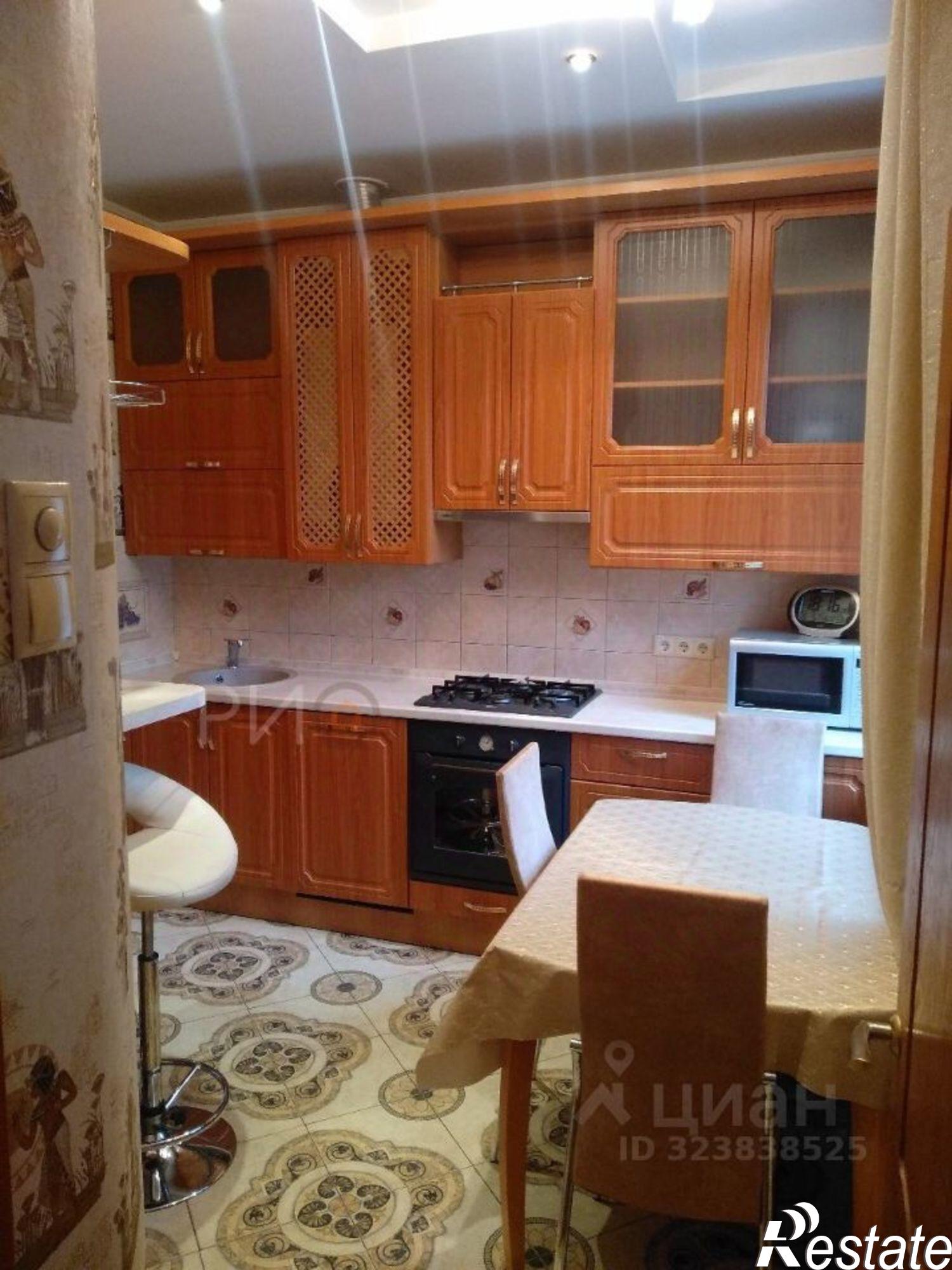 Сдать квартиру за 47 000 рублей на улица Павла Дыбенко, 12