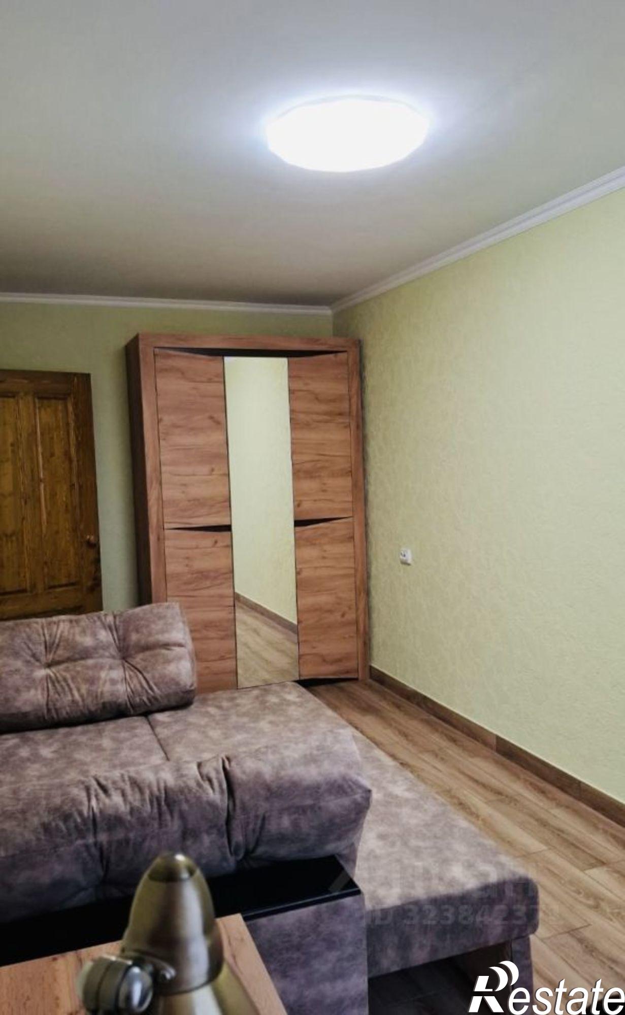 Сдать квартиру за 42 000 рублей на проспект Октябрьской Революции, 57