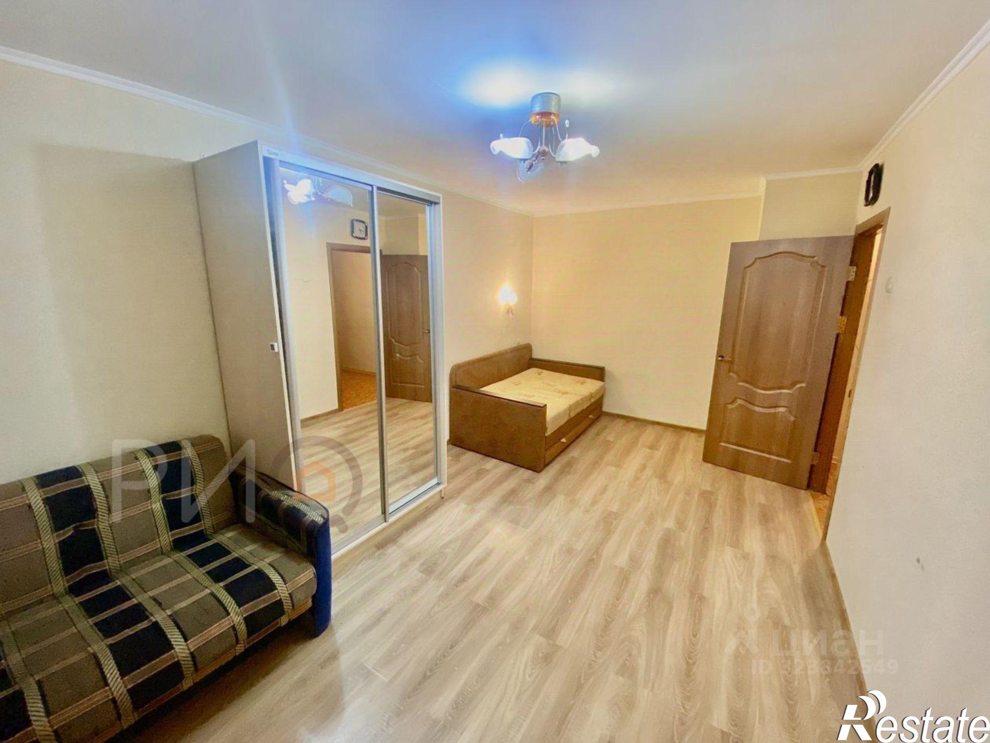 Сдать квартиру за 30 000 рублей на пр-кт Октябрьской революции, 49