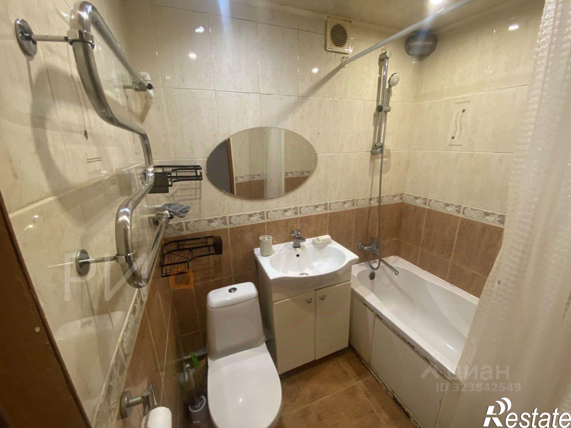 Сдать квартиру за 30 000 рублей на пр-кт Октябрьской революции, 49