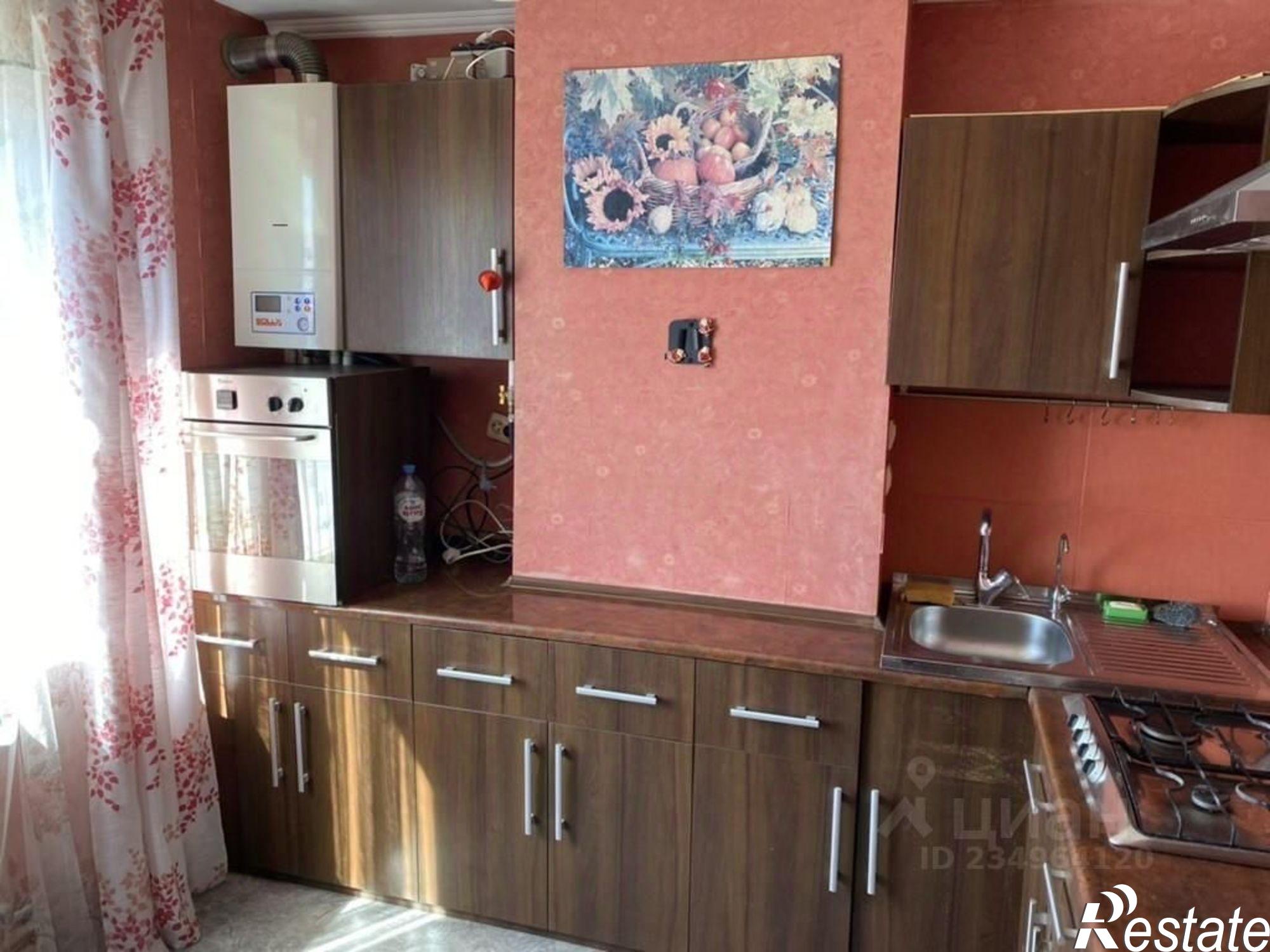 Сдать квартиру за 60 000 рублей на ул Александра Маринеско, 6