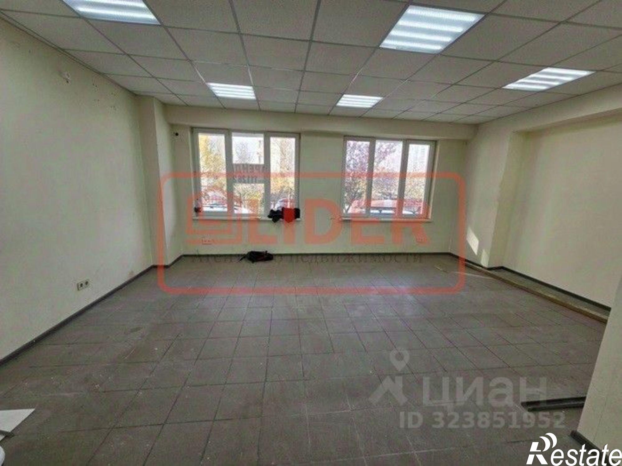 Сдать торговое помещение за 35 000 рублей на ул Павла Корчагина, 40б