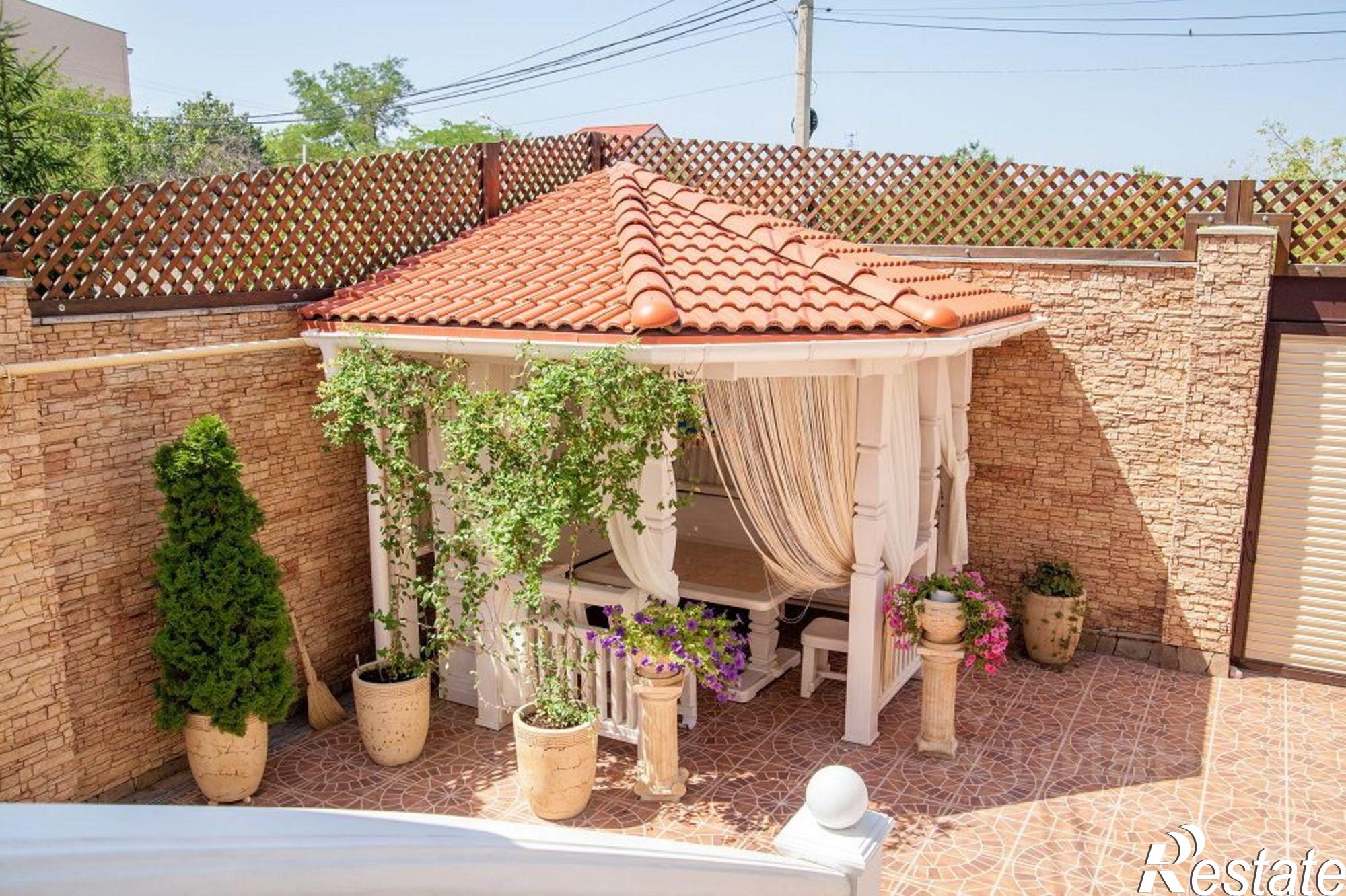 Купить дачу, дом, коттедж за 66 500 000 рублей на Трудовая улица, 22/1/2