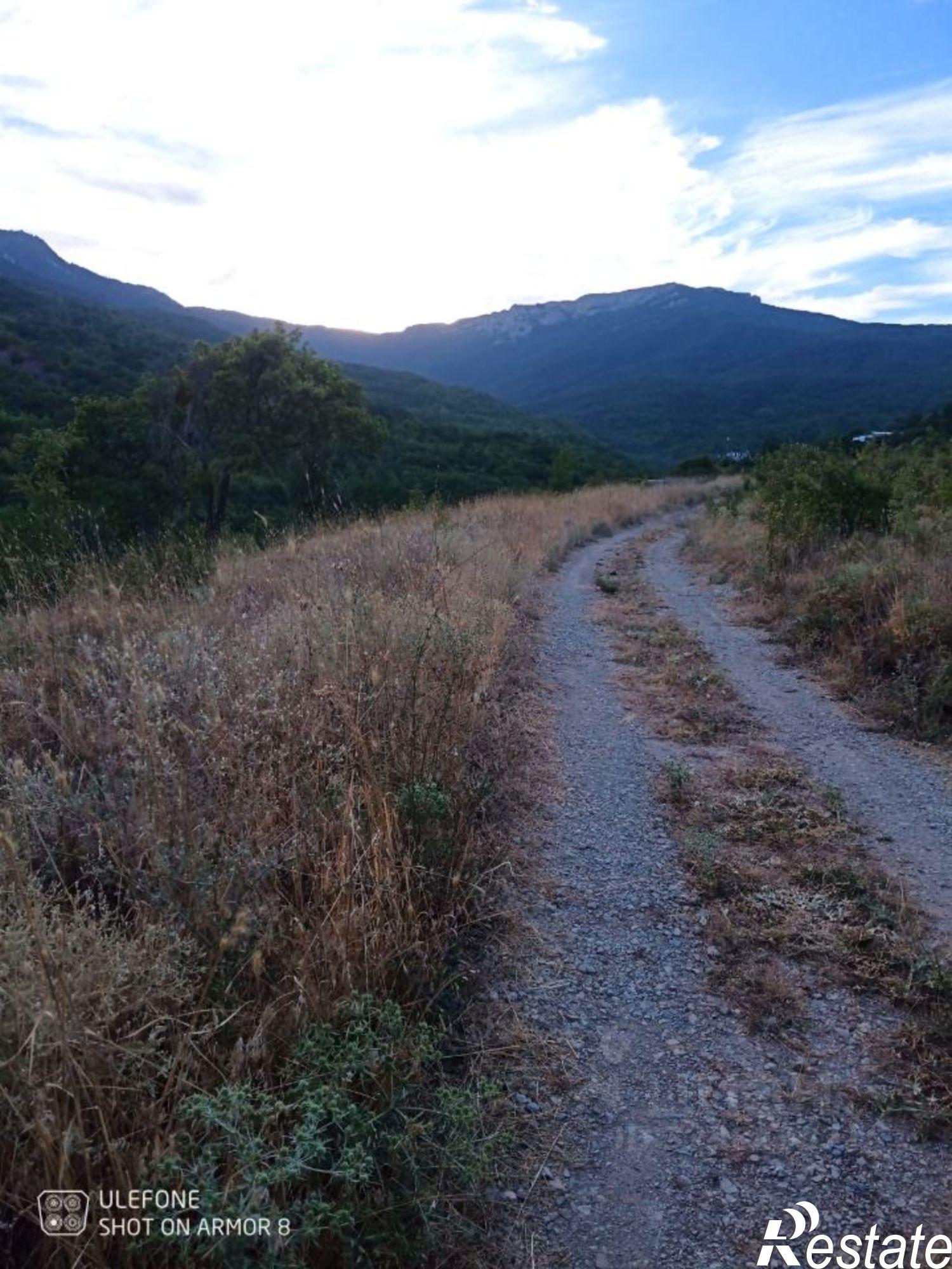 Купить землю, земельный участок за 1 700 000 рублей на муниципальный округ Алушта