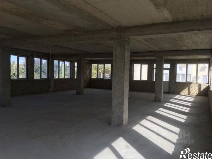 Отдельное здание улица Маршала Крылова, 8Б,  д. 8Б