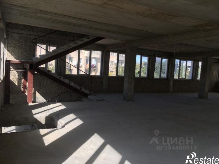 Отдельное здание улица Маршала Крылова, 8Б,  д. 8Б