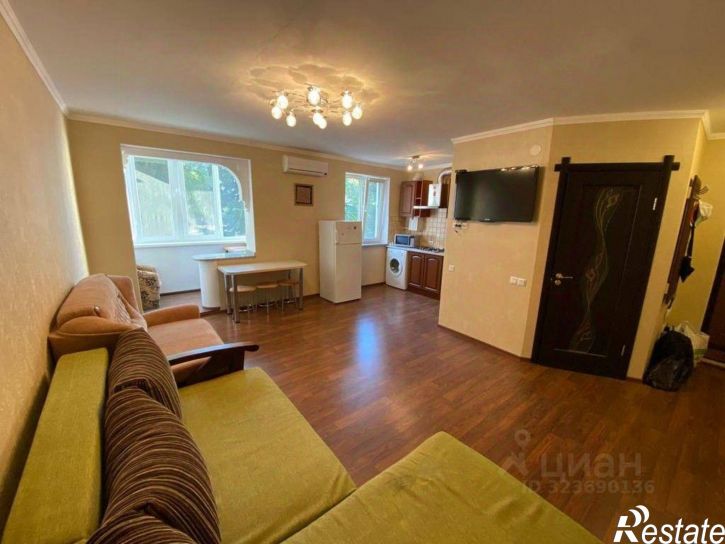 2-комн квартира Алупкинское шоссе, 34,  д. 34