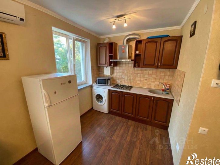 2-комн квартира Алупкинское шоссе, 34,  д. 34