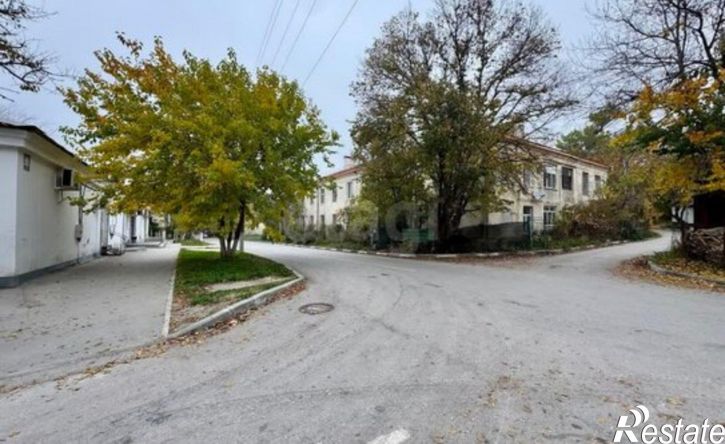 3-комн квартира Толбухина улица, 3,  д. 3