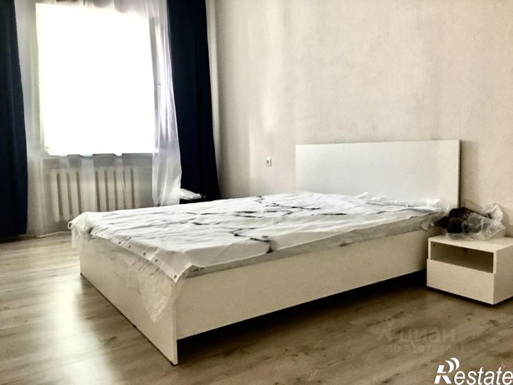 2-комн квартира ул Яна Гамарника, 5,  д. 5