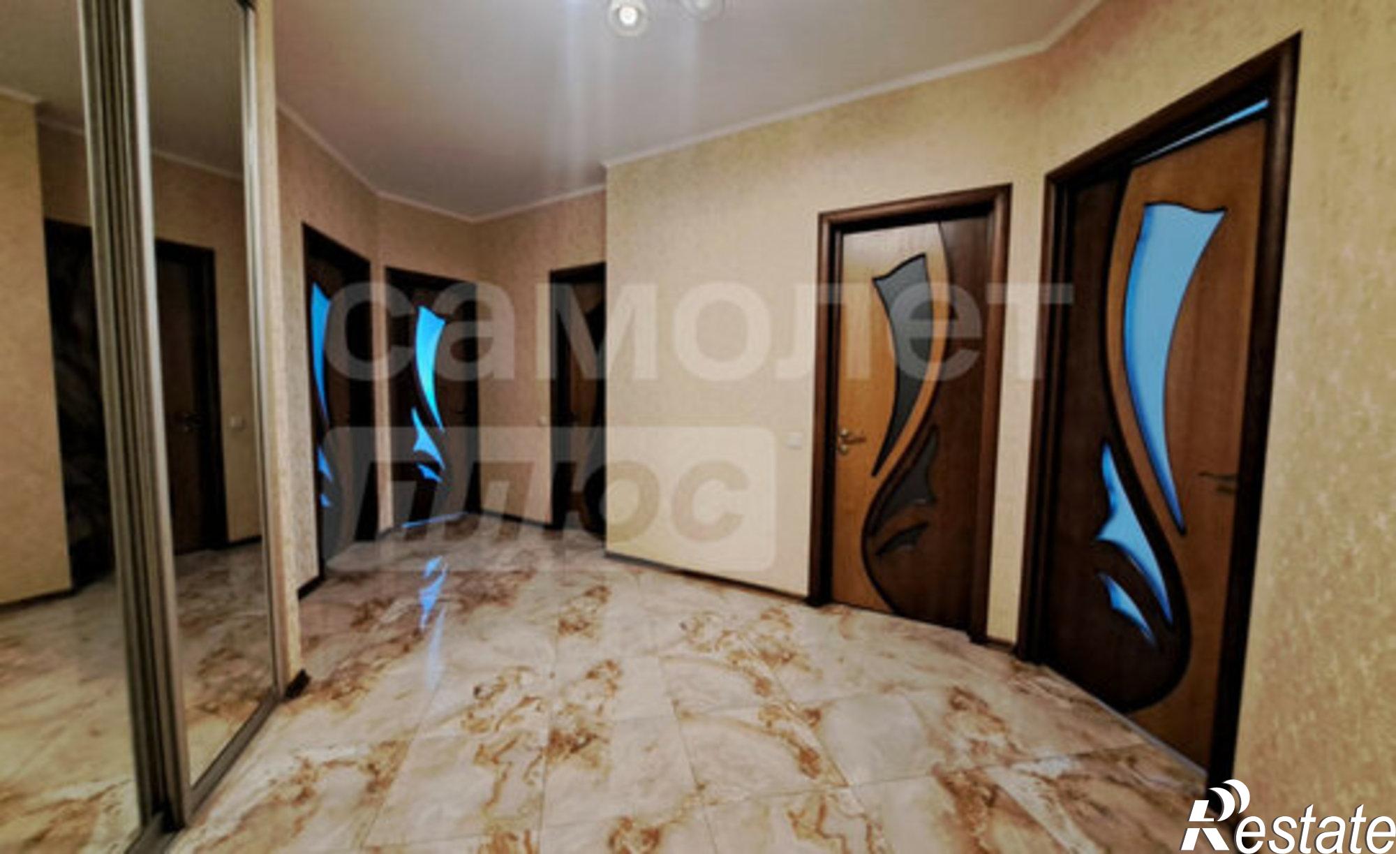 Купить квартиру за 15 500 000 рублей на ул Пожарова, 20/2