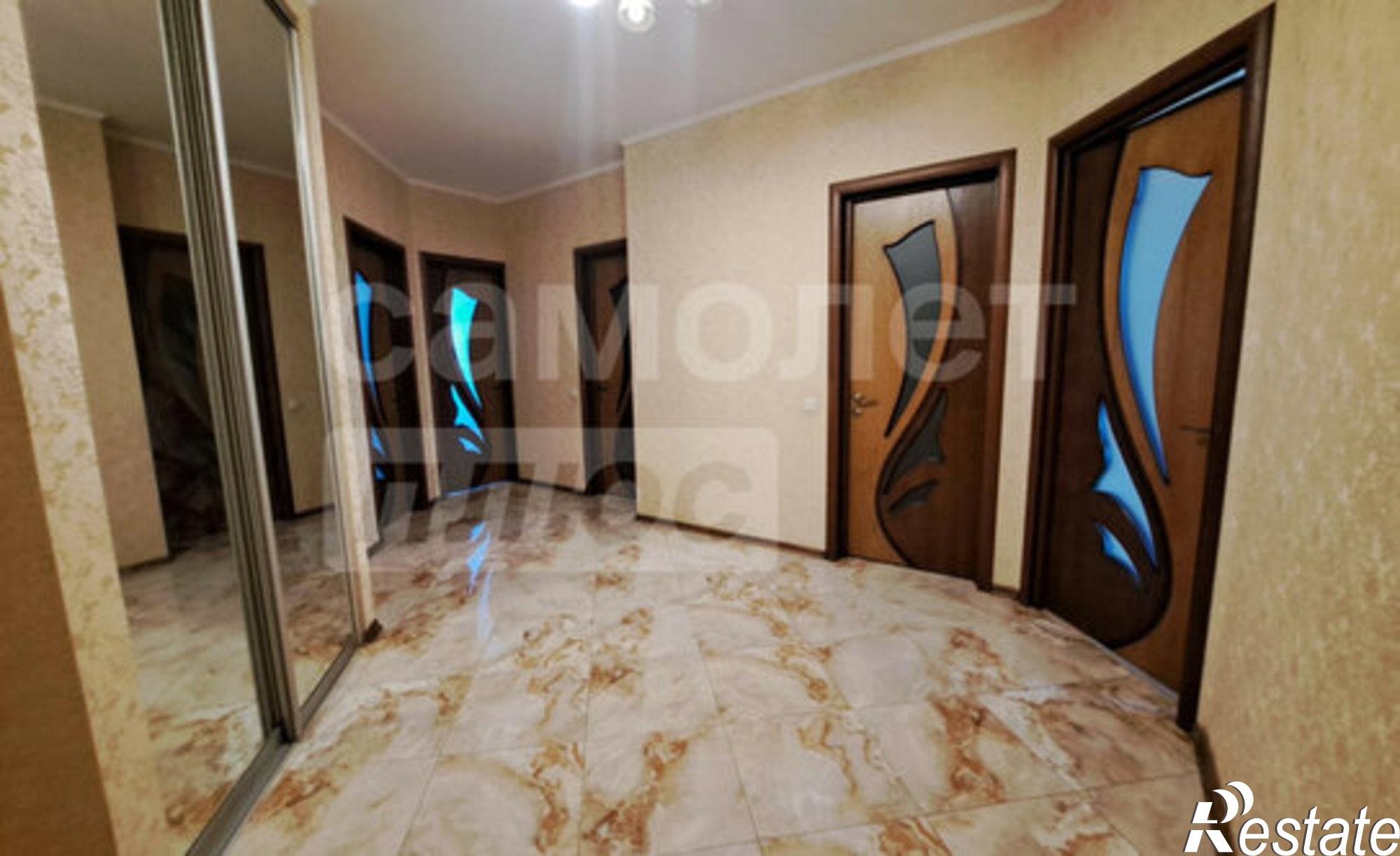 Купить квартиру за 15 500 000 рублей на ул Пожарова, 20/2