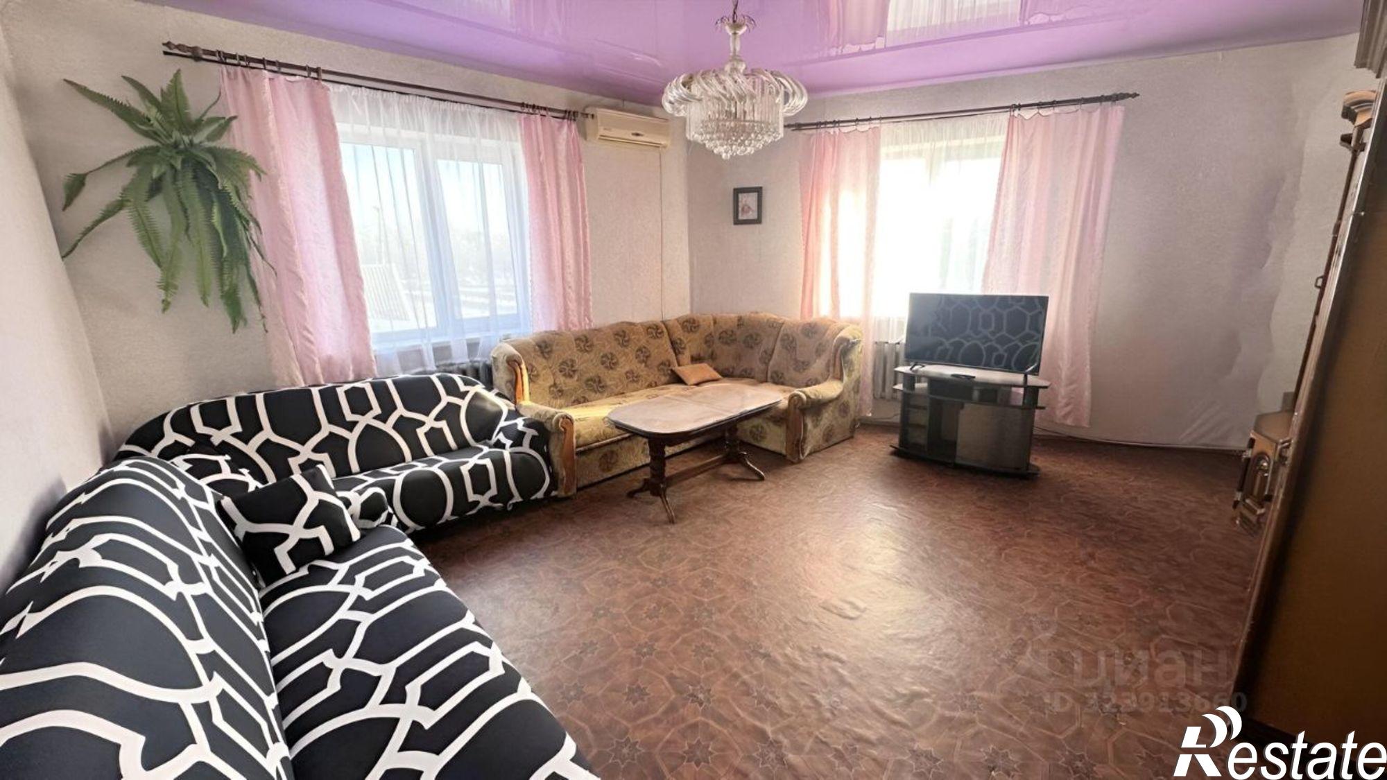 Сдать дачу, дом, коттедж за 191 667 рублей на улица Большевика Попова