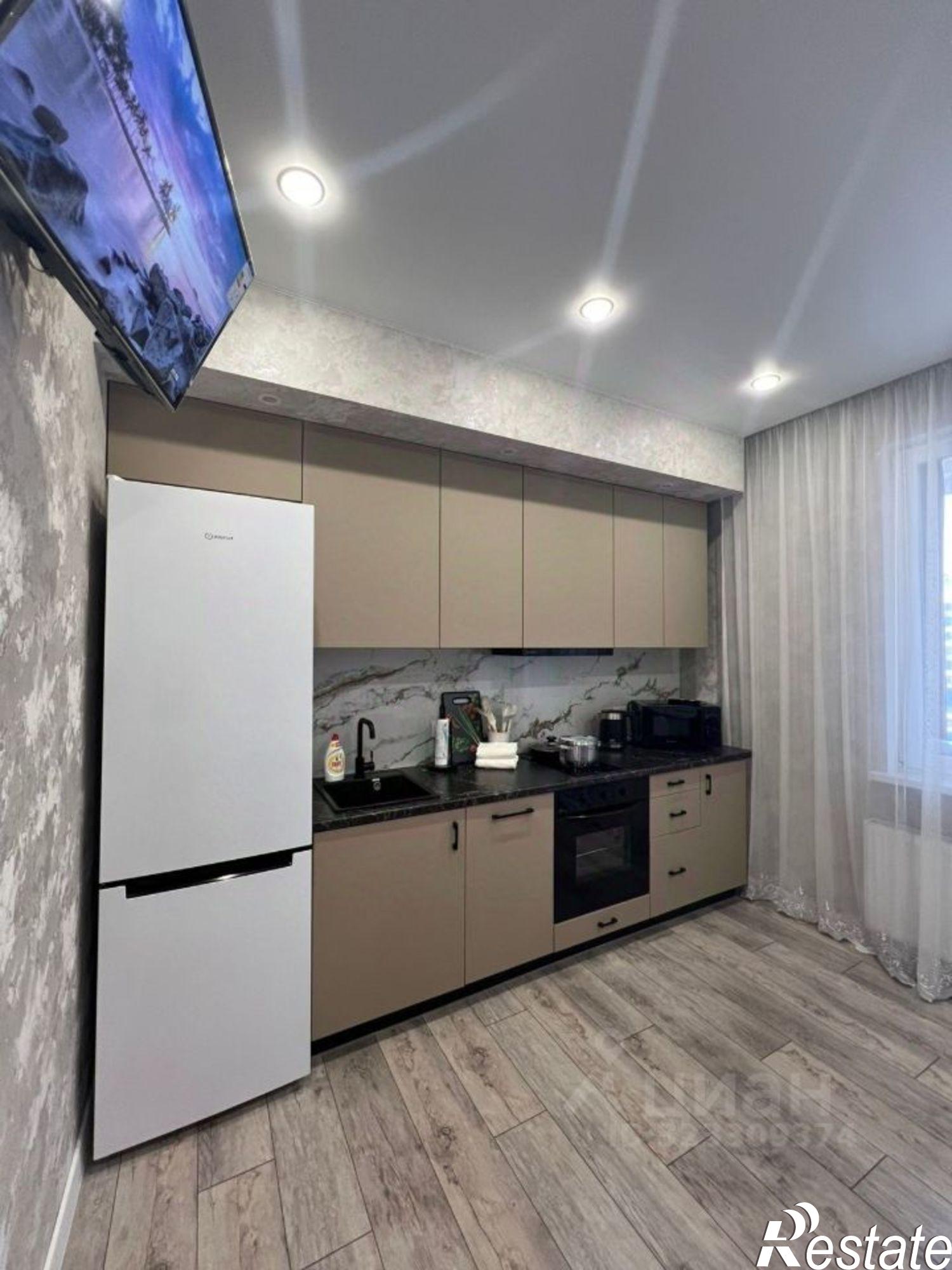 Сдать квартиру за 45 000 рублей на ул Крымской весны, 4 3