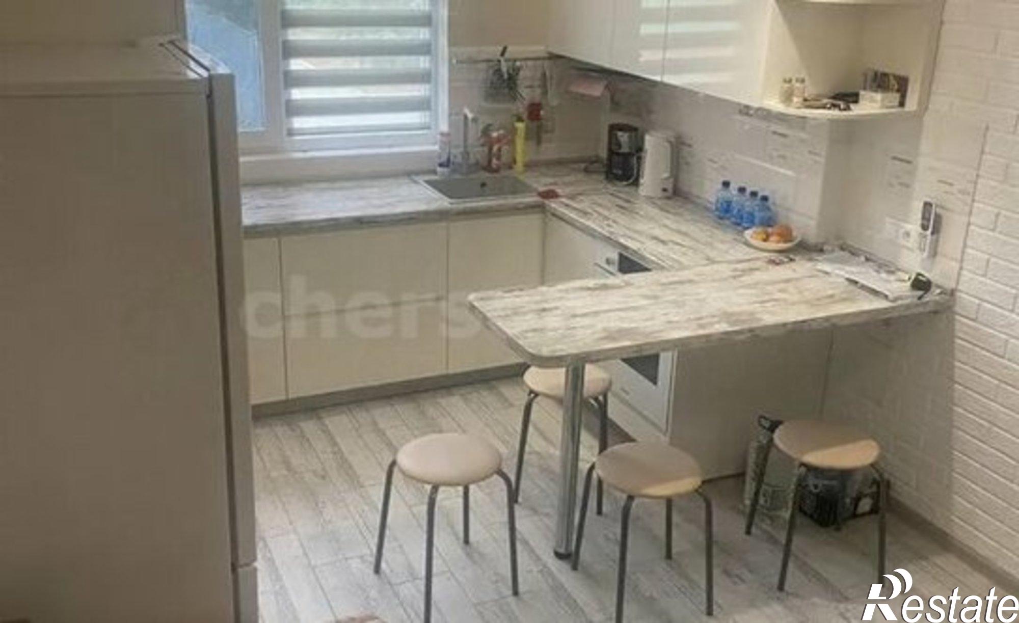 Купить квартиру за 10 500 000 рублей на ул Челнокова, 17 1