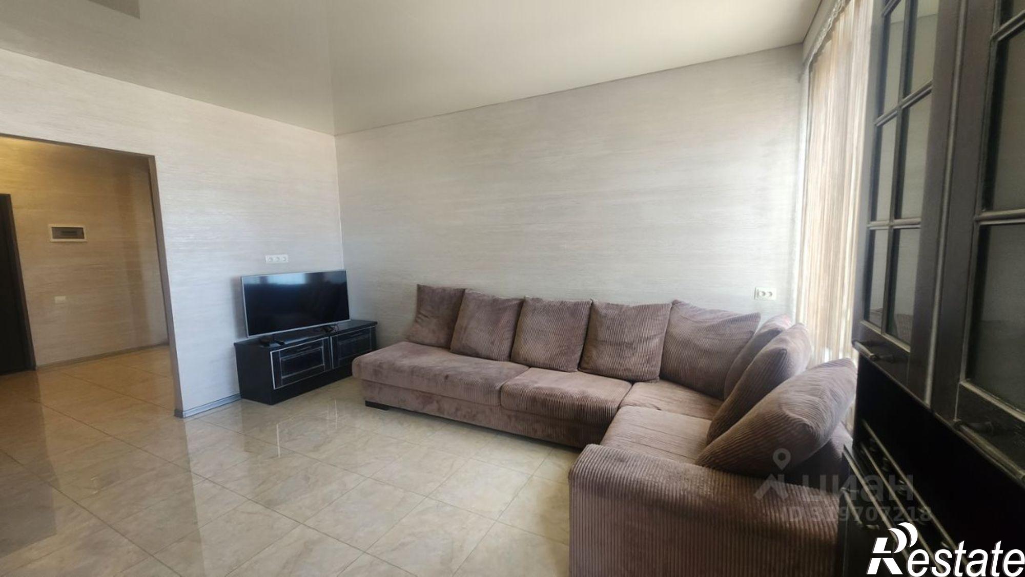 Купить квартиру за 28 000 000 рублей на ул Пожарова, 20/2