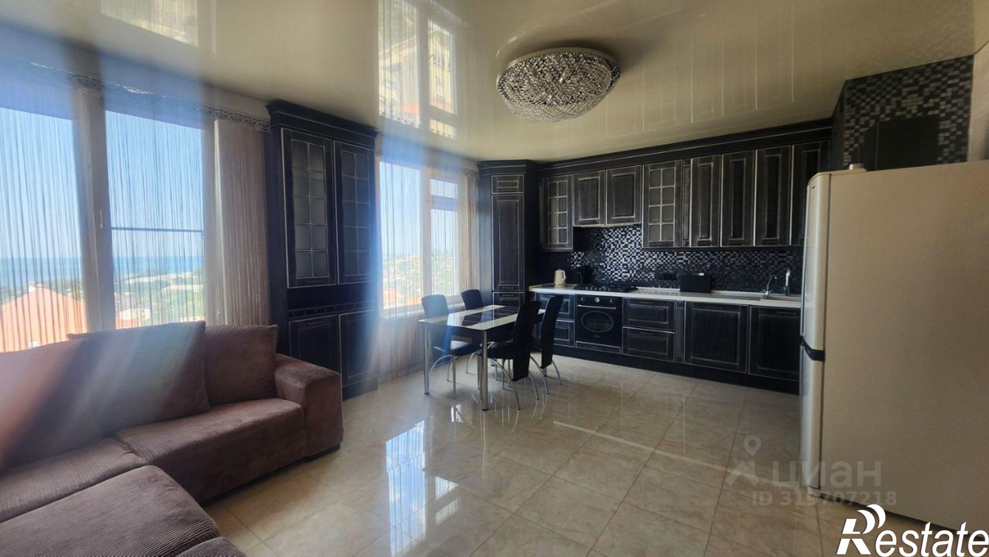 Купить квартиру за 28 000 000 рублей на ул Пожарова, 20/2