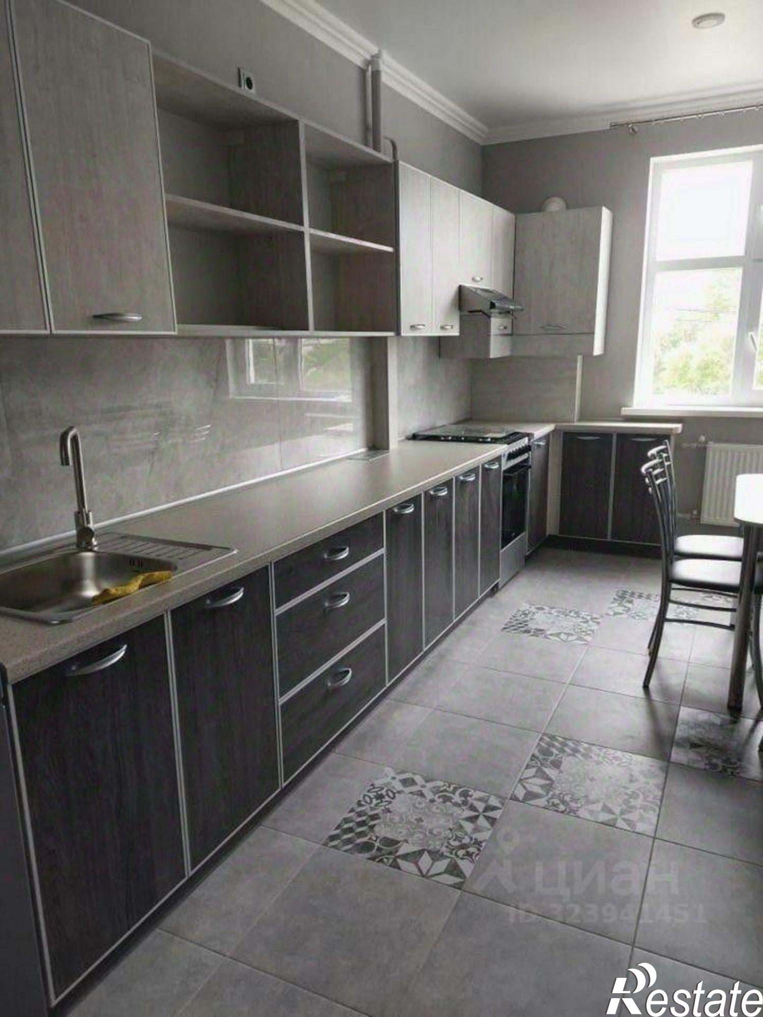 Сдать квартиру за 45 000 рублей на улица Горпищенко, 145 к3