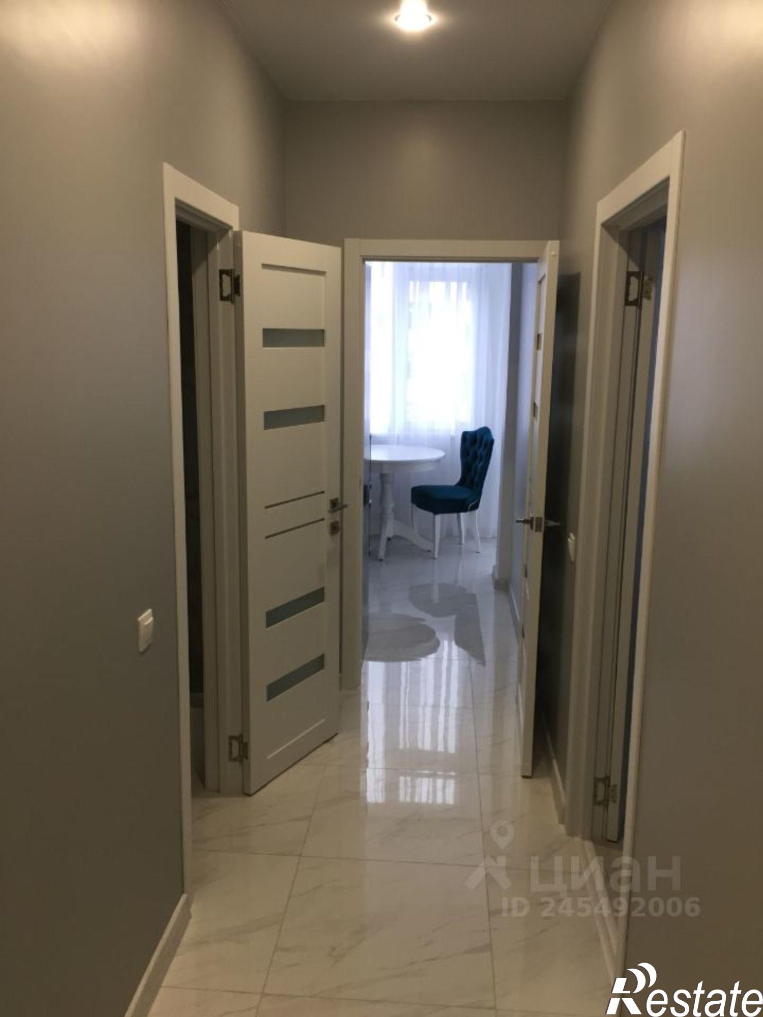 Сдать квартиру за 40 000 рублей на проспект Октябрьской Революции, 48