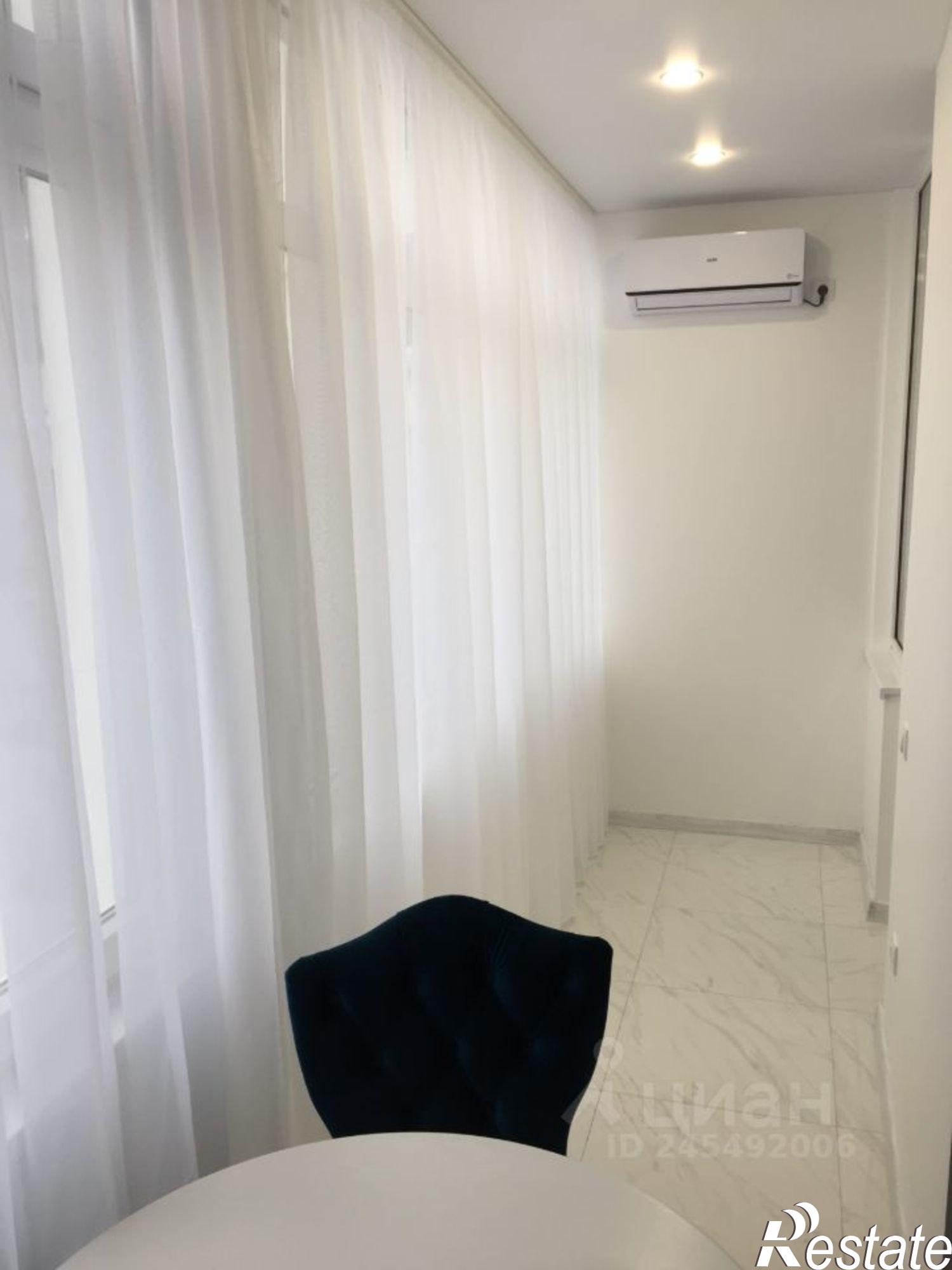 Сдать квартиру за 40 000 рублей на проспект Октябрьской Революции, 48