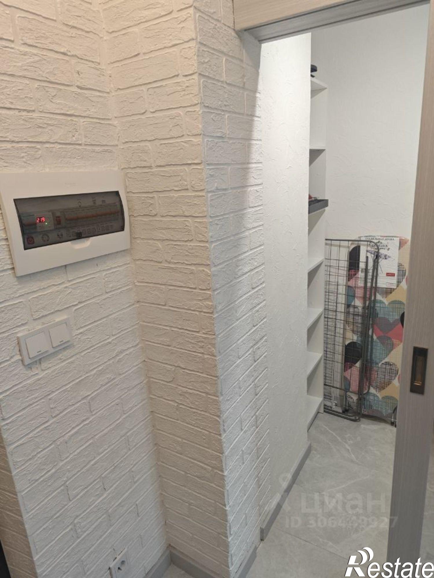 Сдать квартиру за 35 000 рублей на Севастополь, улица Токарева, 18В