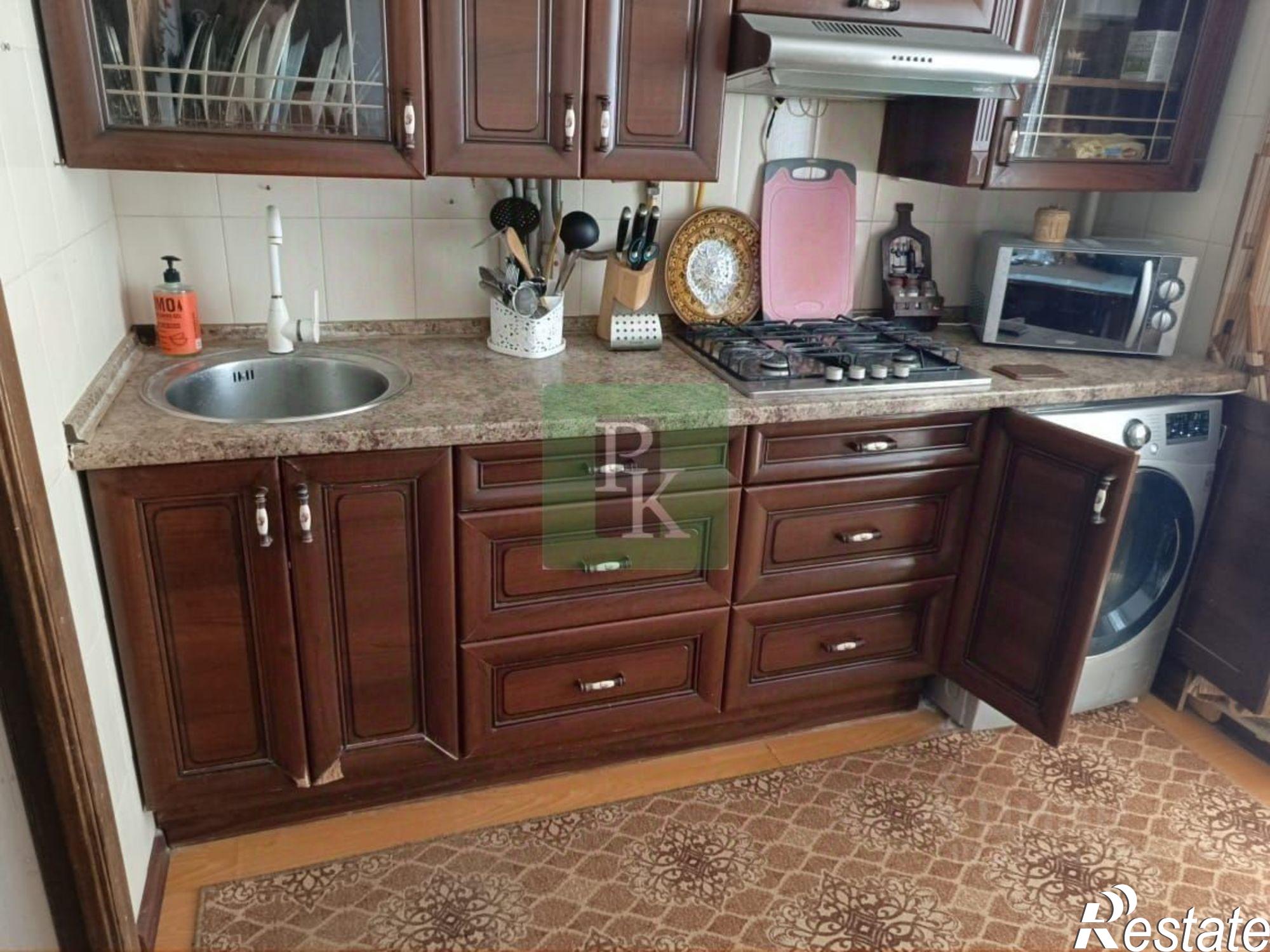 Купить квартиру за 12 000 000 рублей на Севастопольская улица, 27