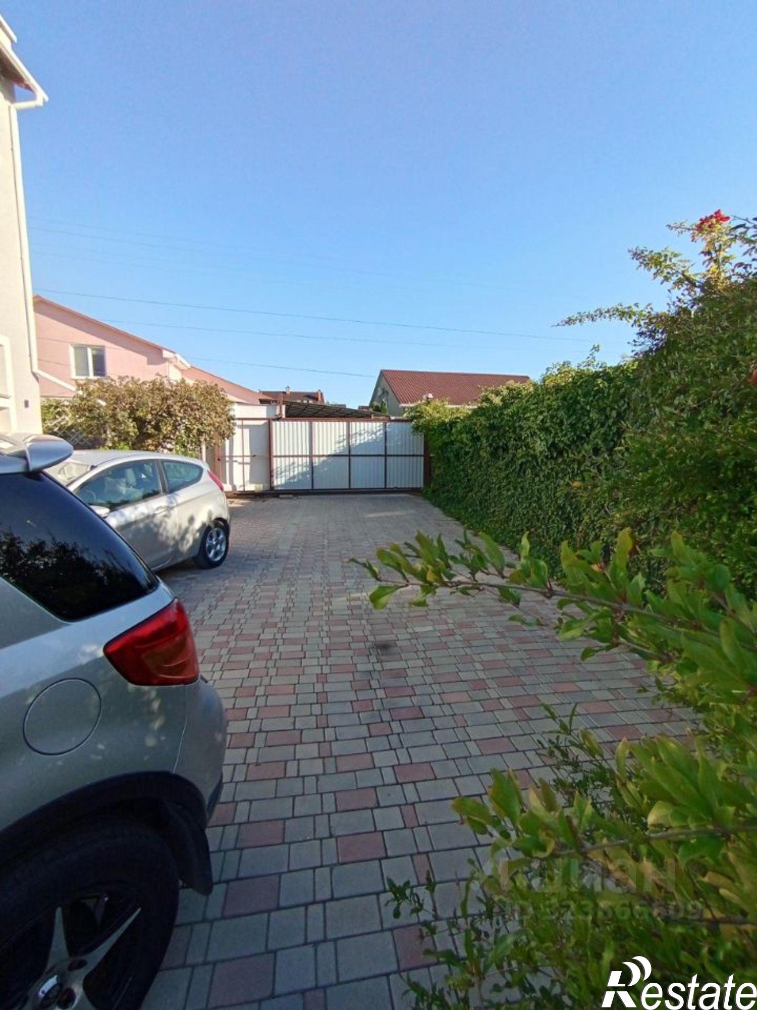 Купить дачу, дом, коттедж за 23 900 000 рублей на улица Ивана Ковальчука, 3