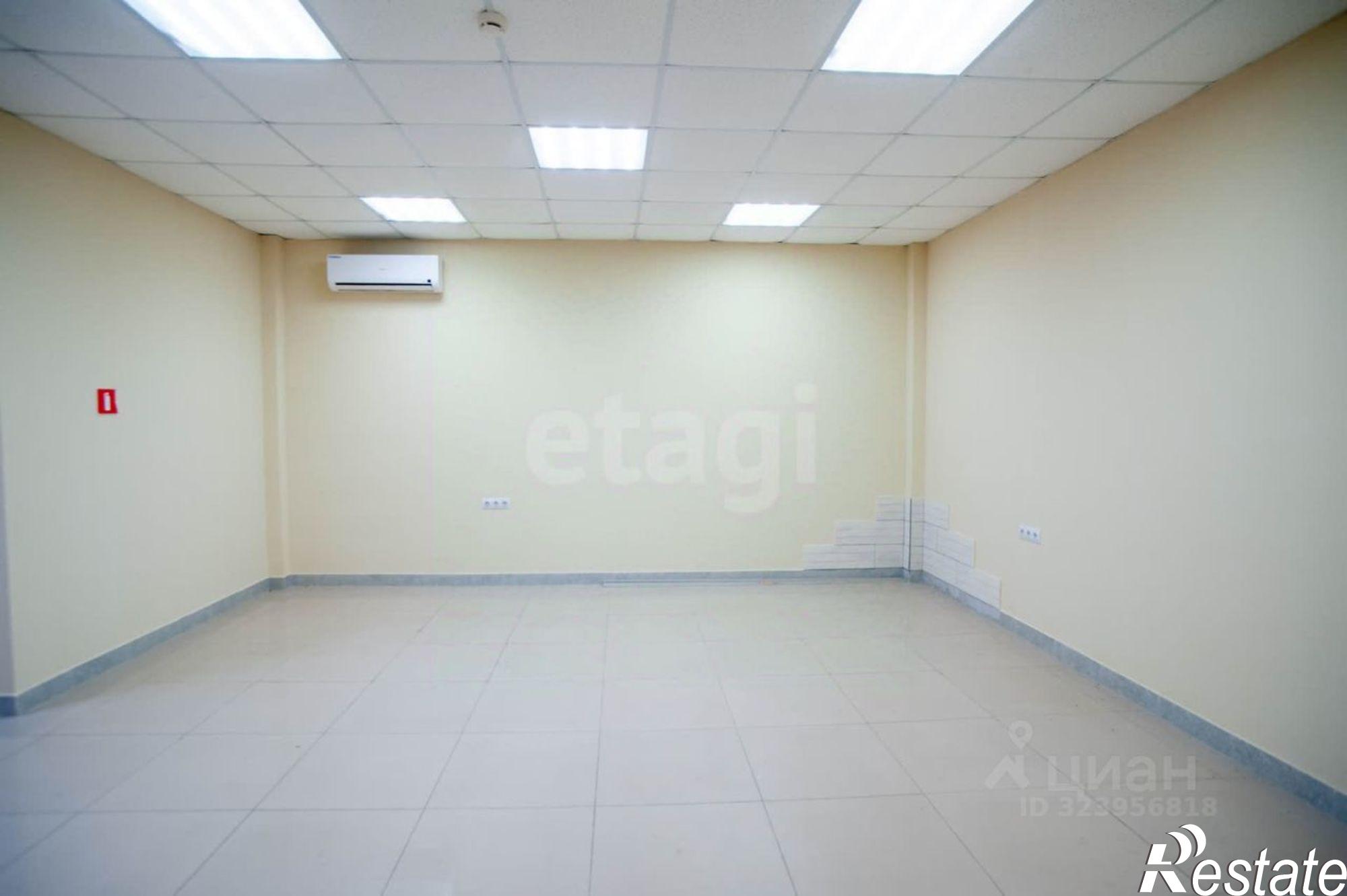 Купить офис, помещение под офис за 13 768 500 рублей на Античный пр-кт, 64 4