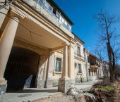 2-комн, 63кв м, этаж 1/2 ул Суворова, 17