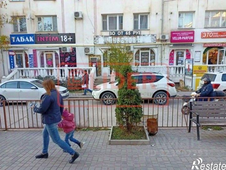 Торговое помещение проспект Октябрьской Революции, 42,  д. 42