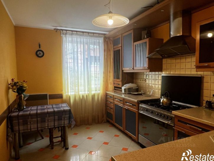 3-комн квартира улица Галины Прокопенко, 50,  д. 50