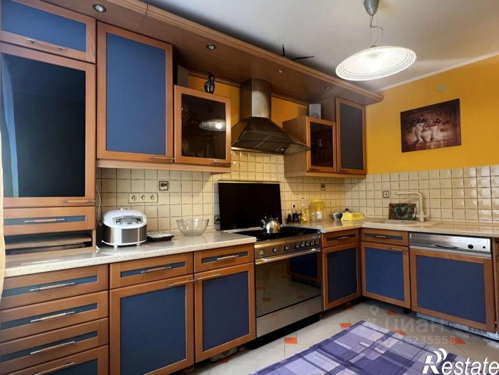 3-комн квартира улица Галины Прокопенко, 50,  д. 50