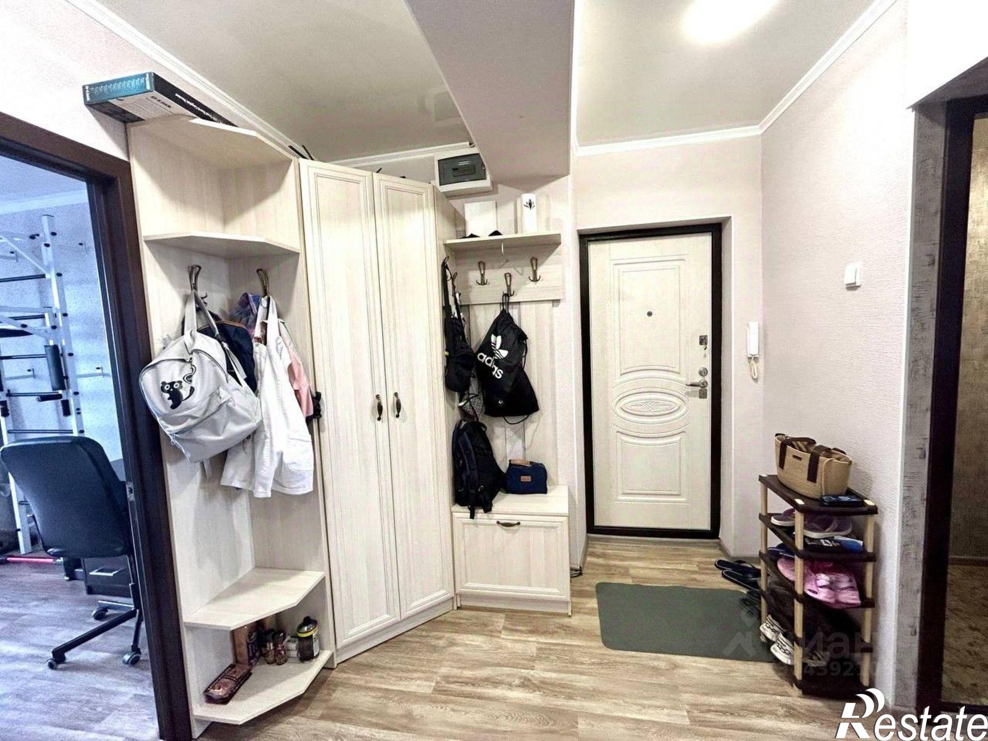 Купить квартиру за 8 450 000 рублей на Промышленная улица, 1