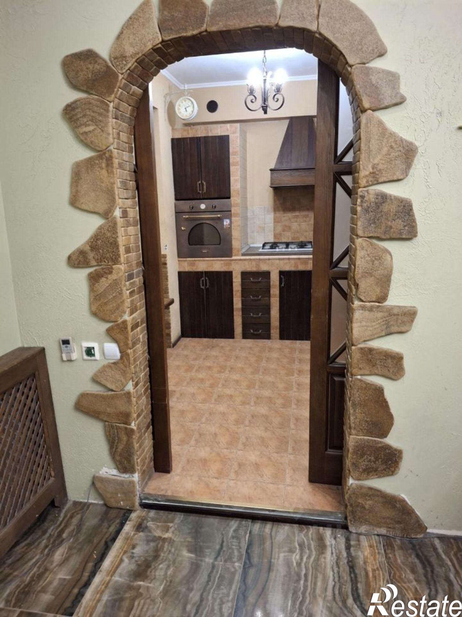 Купить квартиру за 15 900 000 рублей на улица Генерала Петрова, 19