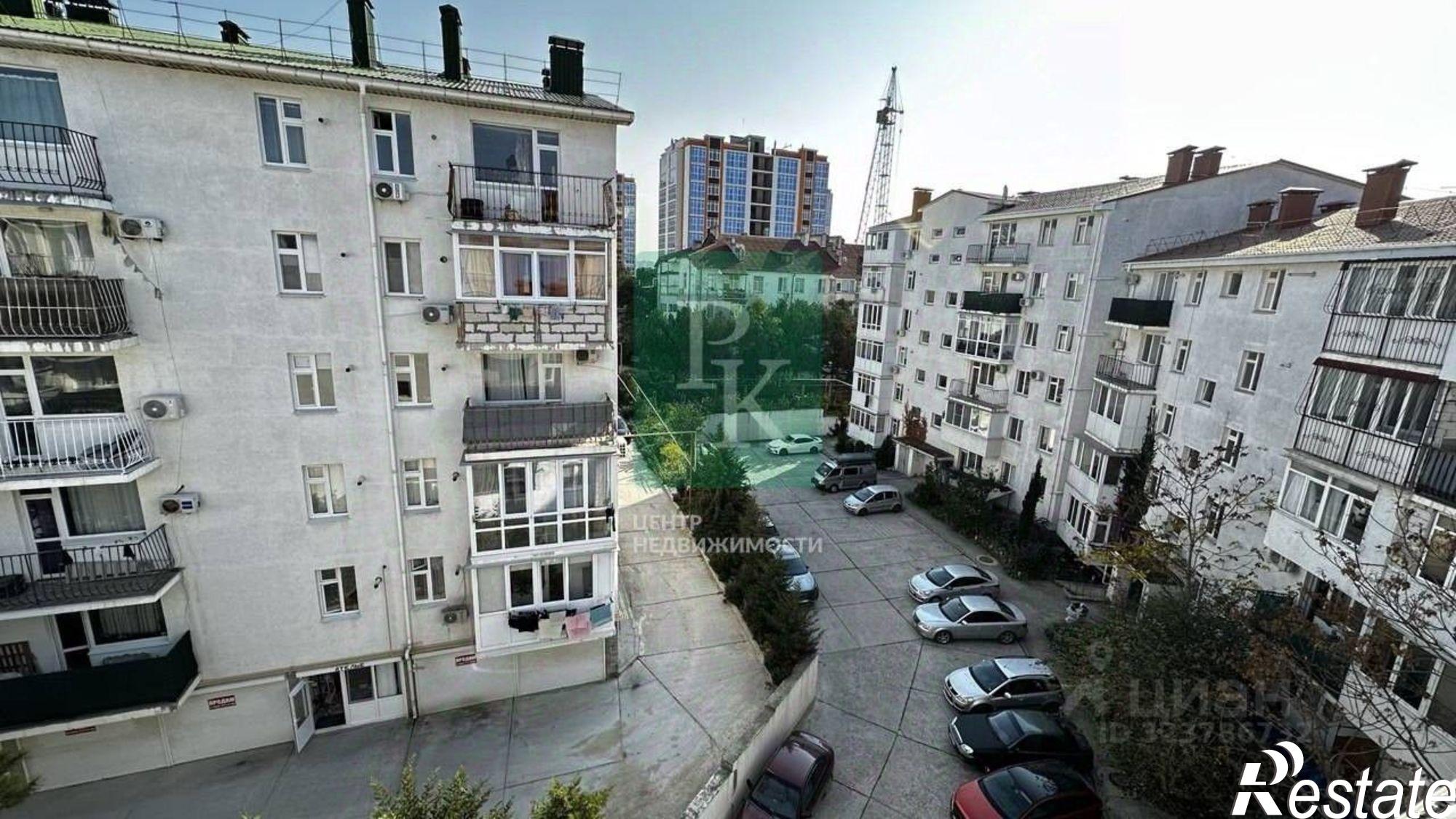 Купить квартиру за 5 900 000 рублей на ул Военных Строителей, 10/7