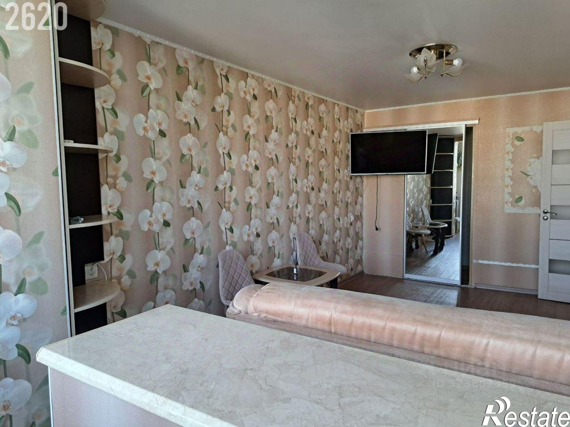 Сдать квартиру за 35 000 000 рублей на пр-кт Генерала Острякова, 29