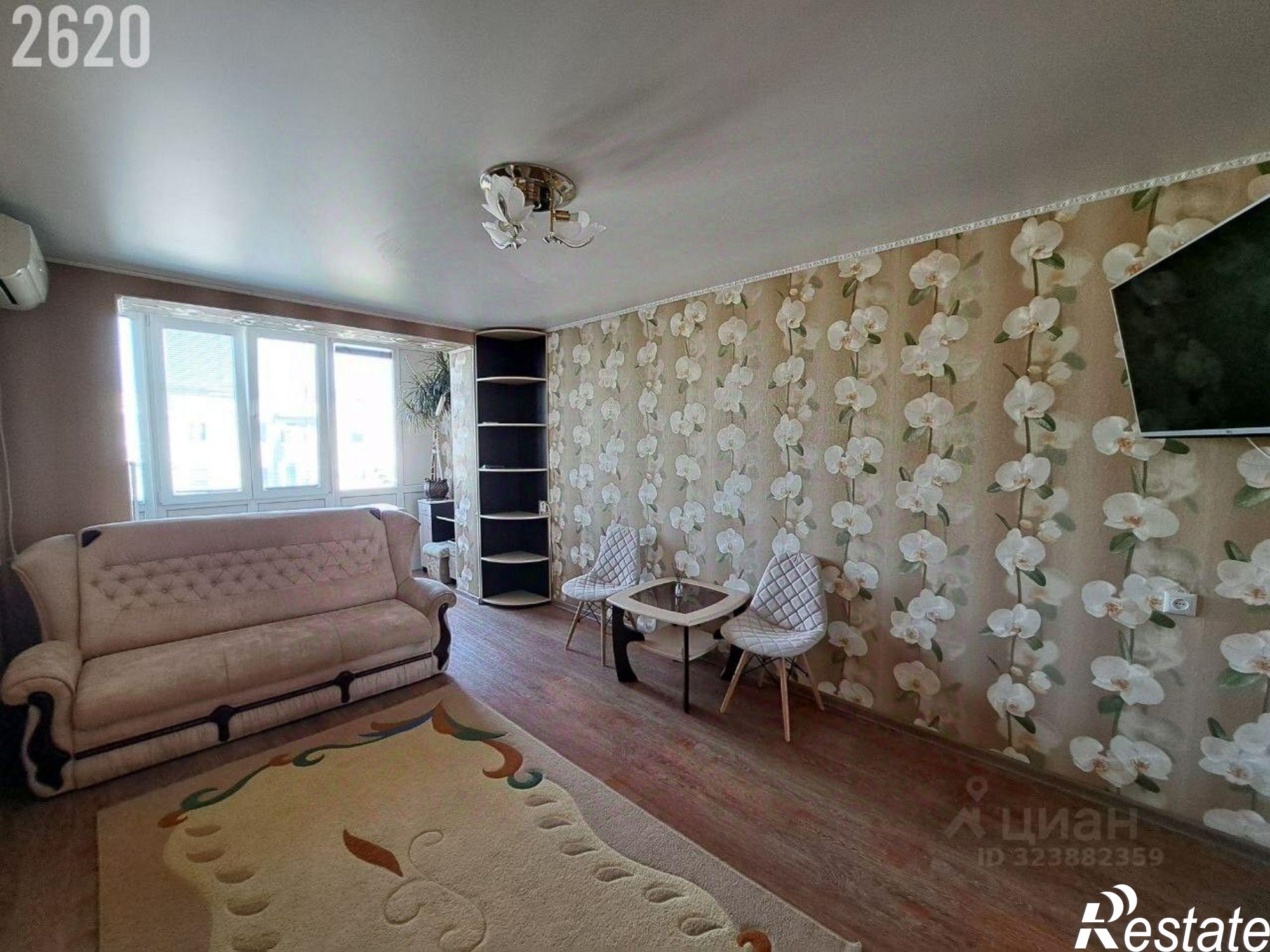 Сдать квартиру за 35 000 000 рублей на пр-кт Генерала Острякова, 29