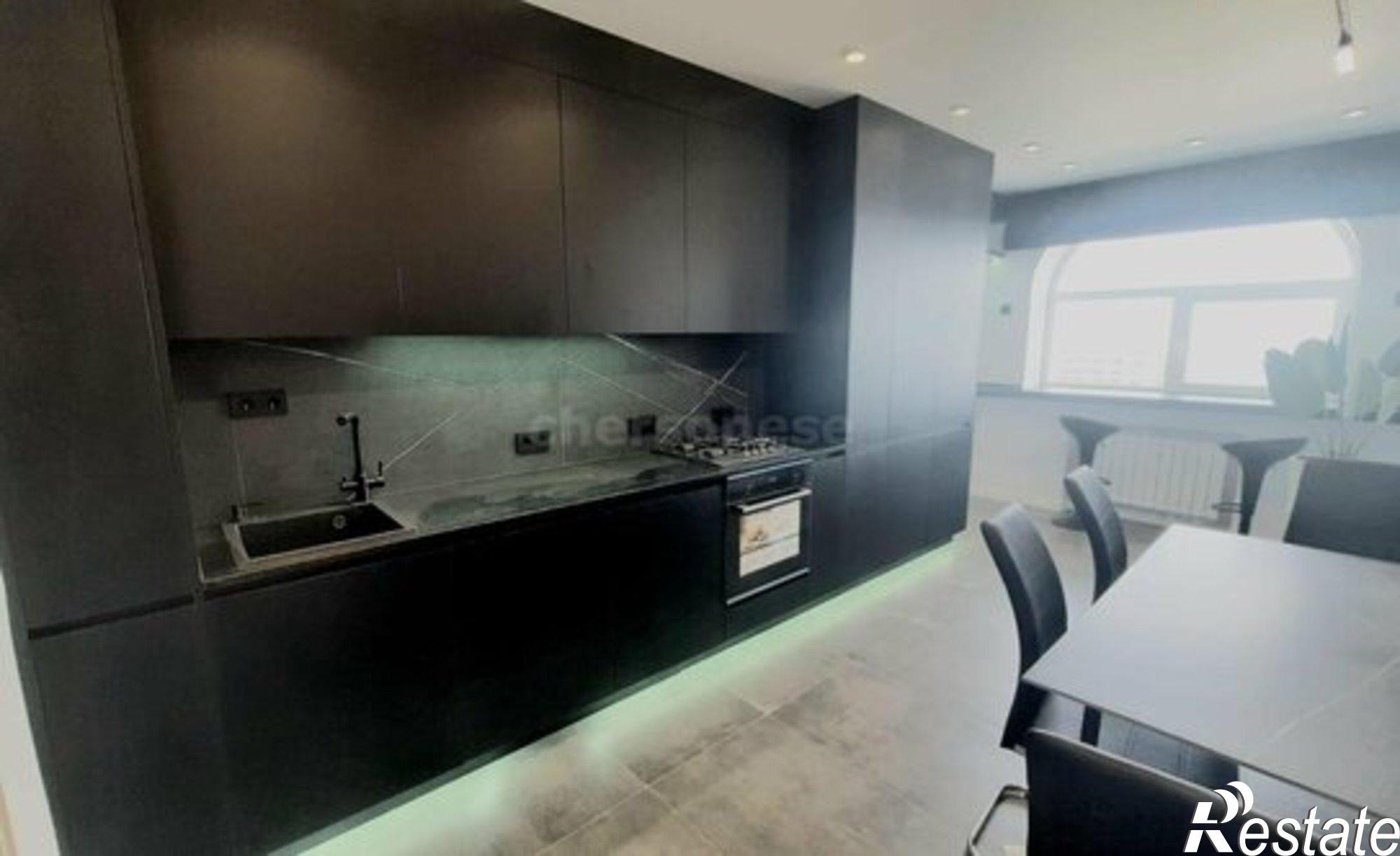 Купить квартиру за 22 995 000 рублей на Античный пр-кт, 4