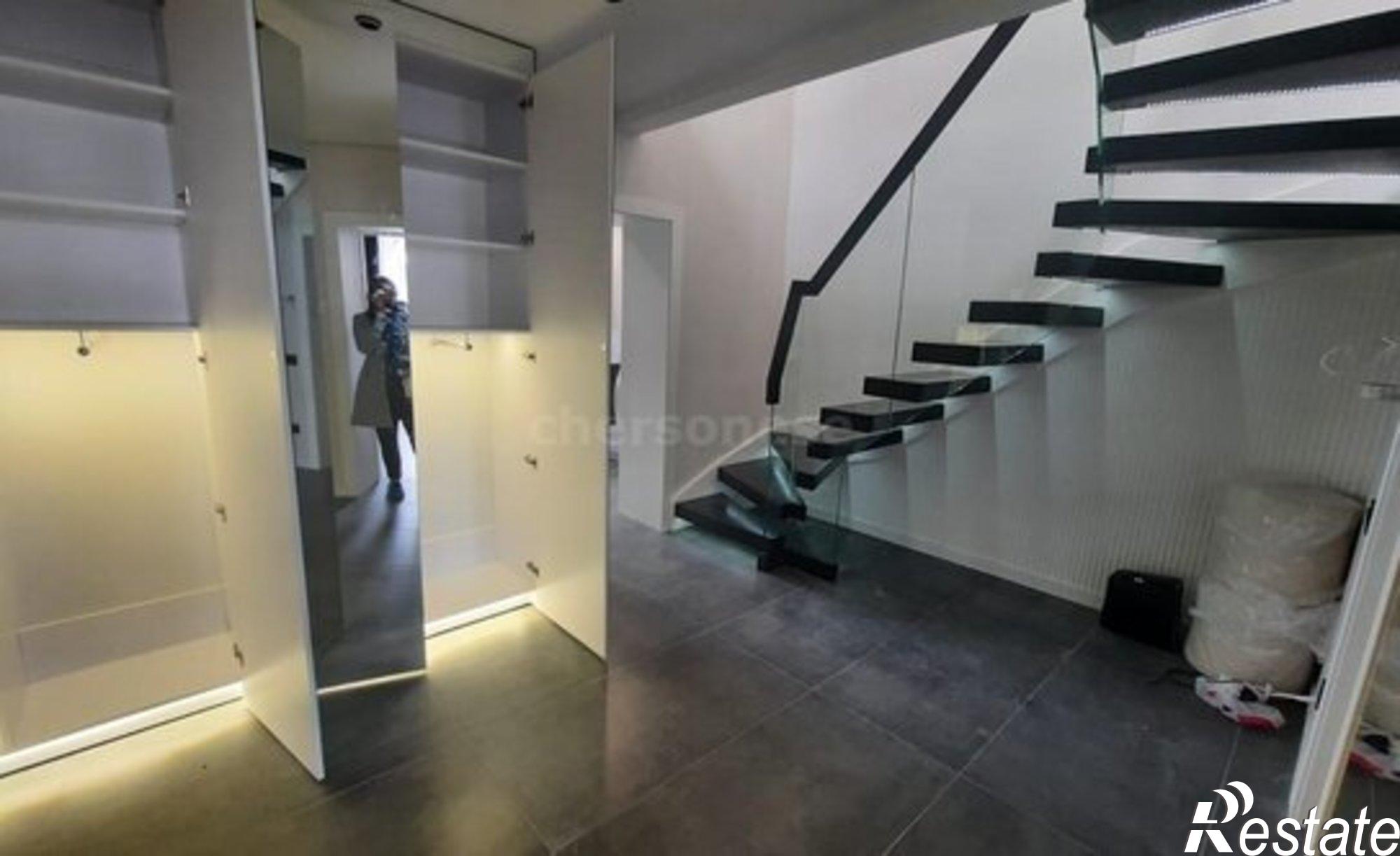 Купить квартиру за 22 995 000 рублей на Античный пр-кт, 4