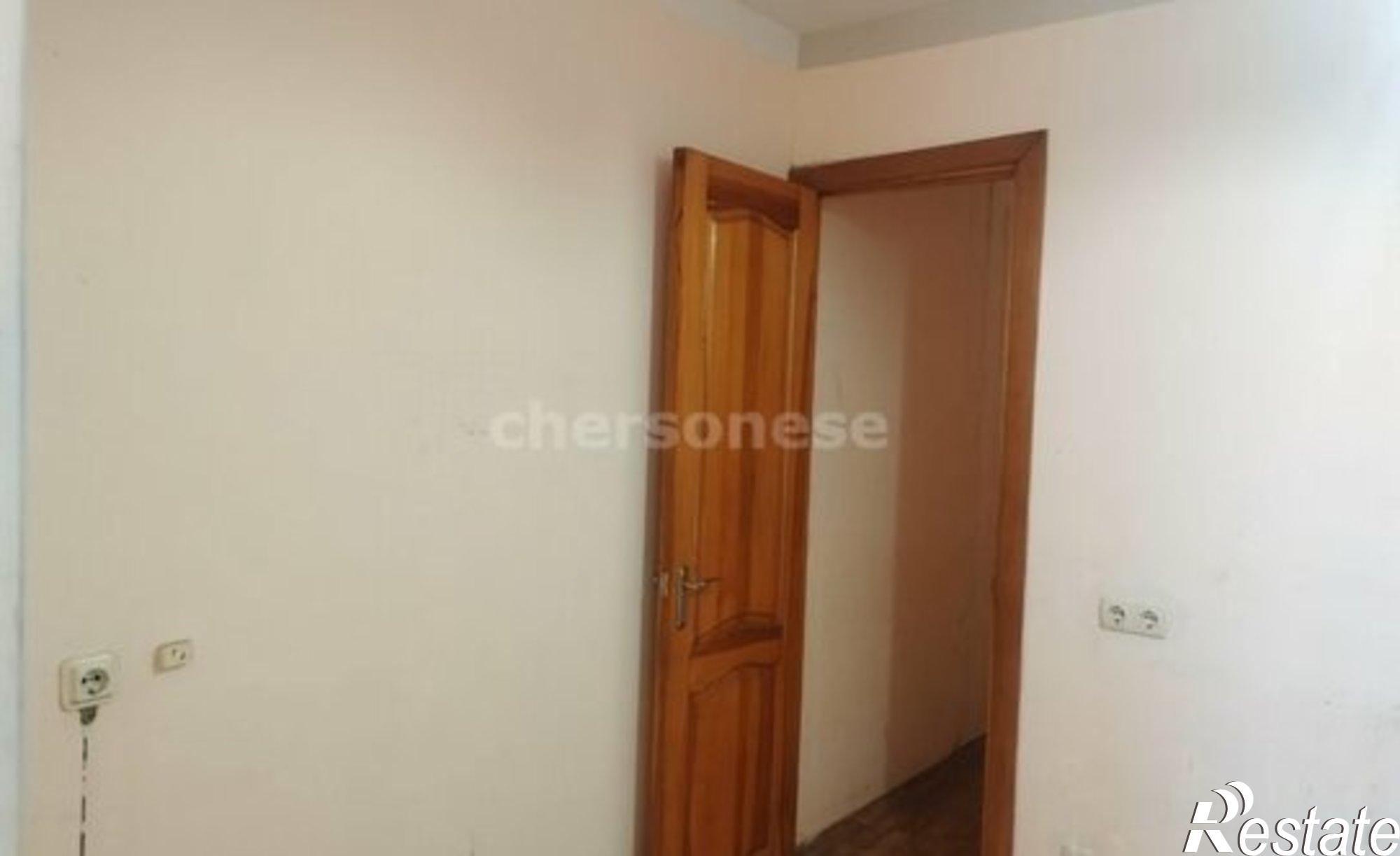 Купить квартиру за 11 000 000 рублей на ул Военных Строителей, 10/6