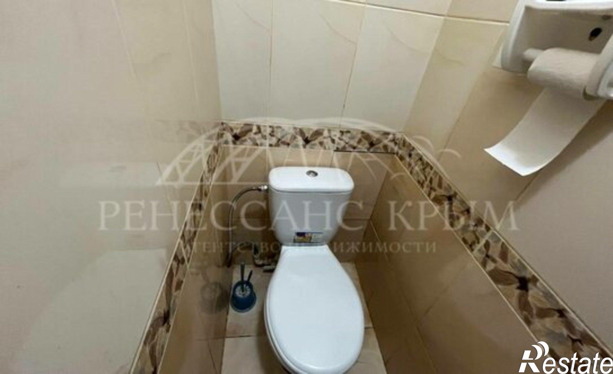 Купить квартиру за 9 800 000 рублей на ул Лоцманская, 4